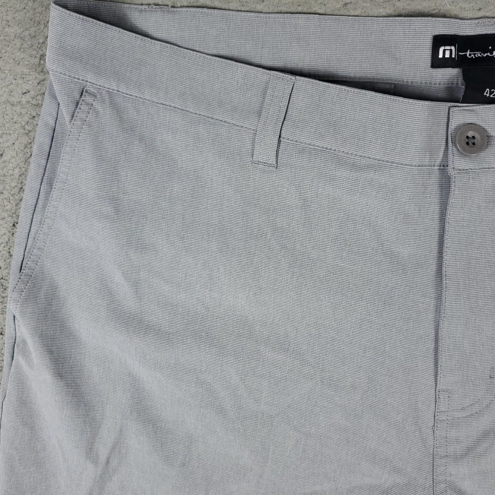 TravisMathew Travis Mathew Shorts Mens 42 Gray Golf Performance Stretch Lightweight Casual Chino Knit Pockets 10in Inseam Regular - Big & Tall Size US 42 / EU 58 - 2 Thumbnail