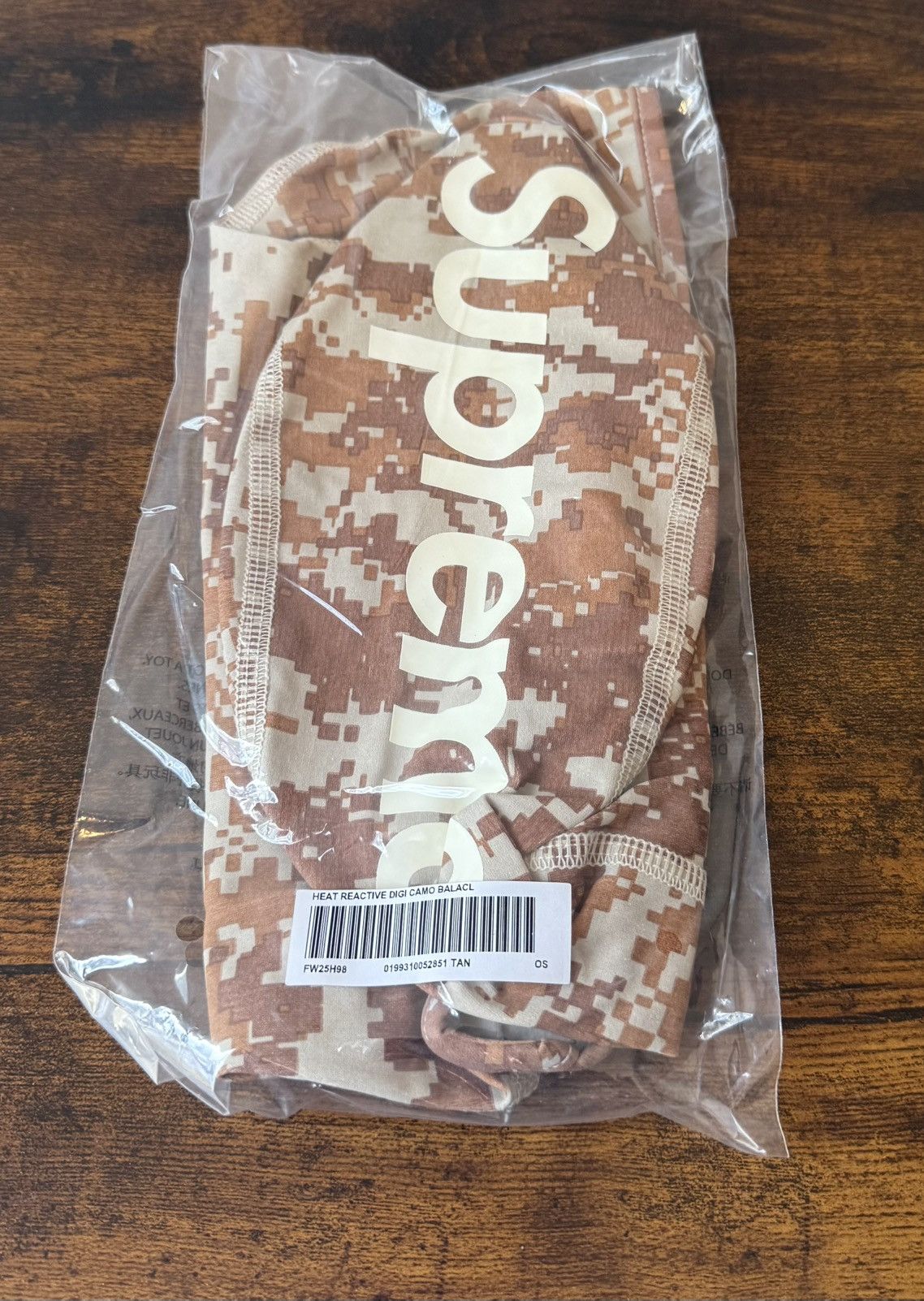 Supreme Supreme (FW25) Heat Reactive Digi Camo Balaclava Tan Size ONE SIZE - 1 Thumbnail