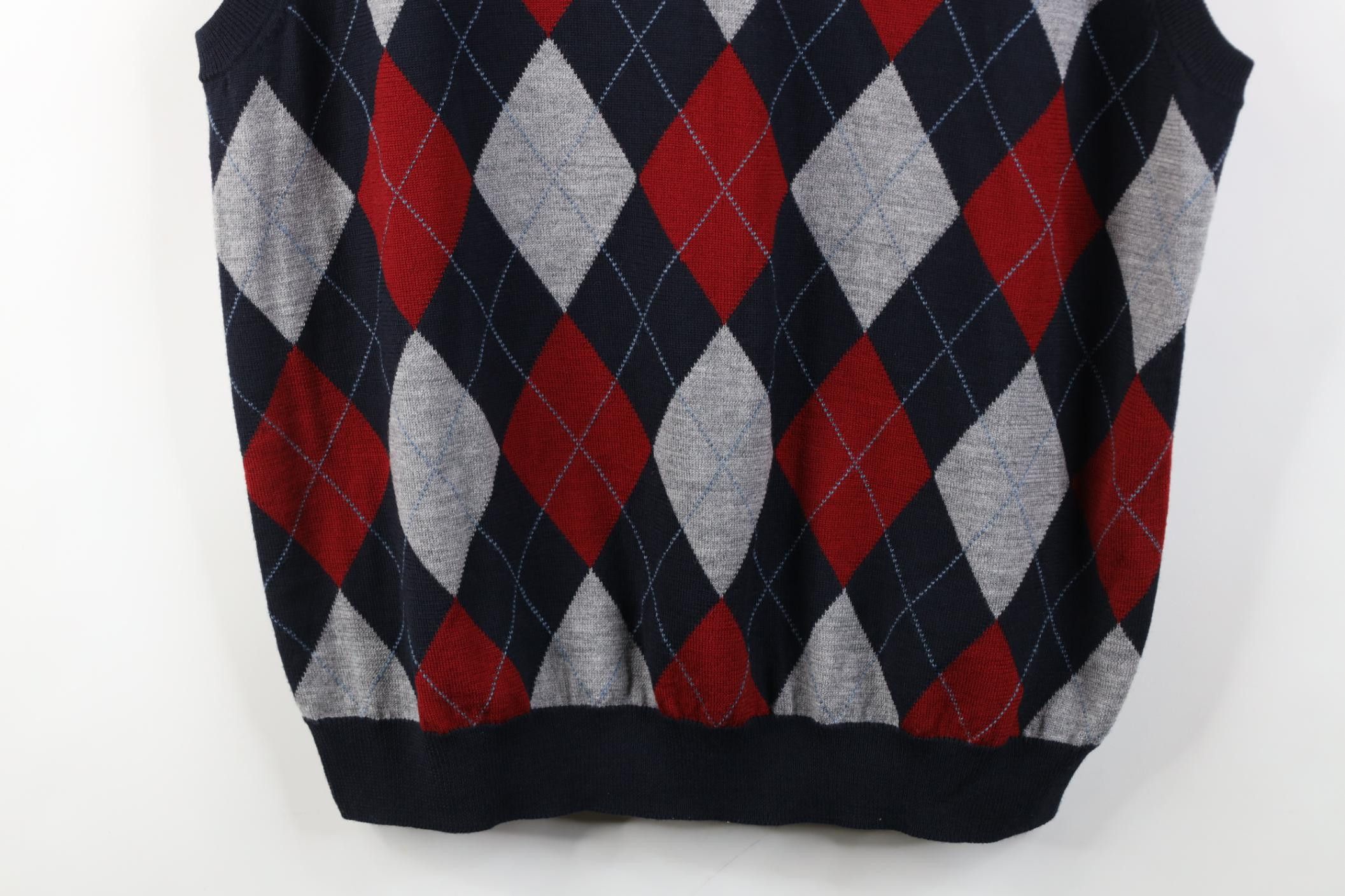 Brooks Brothers Vintage Brooks Brothers Merino Wool Diamond Sweater Vest Size US L / EU 52-54 / 3 - 3 Thumbnail