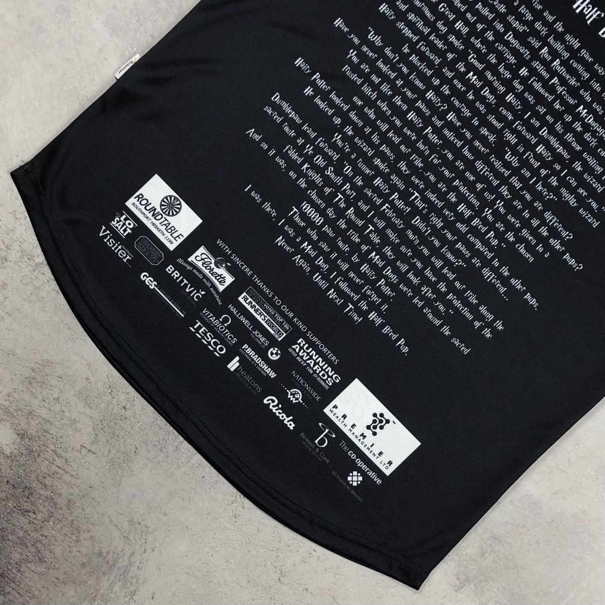 Other Hairy Potter Mad Dog 10k 2018 Top Size US XL / EU 56 / 4 - 13 Thumbnail