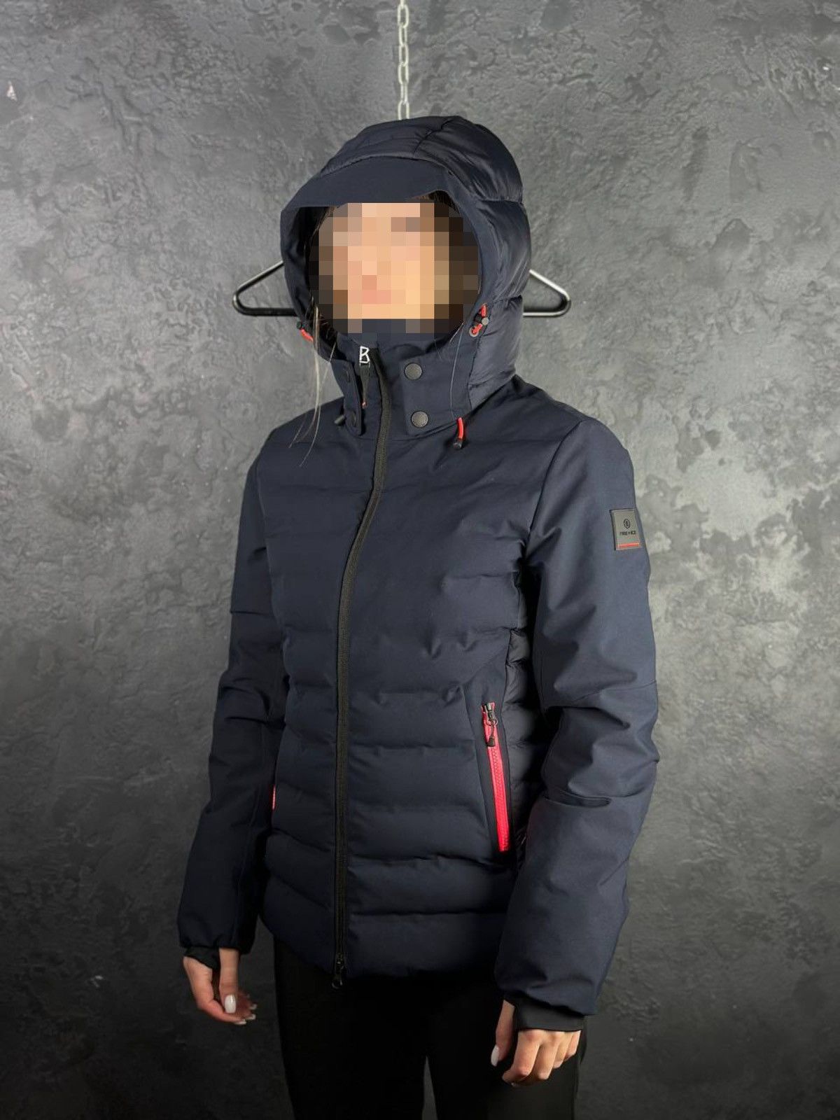 Bogner Bogner Fire + Ice Women's Down Puffer Ski Jacket Size XS / US 0-2 / IT 36-38 - 1 Thumbnail