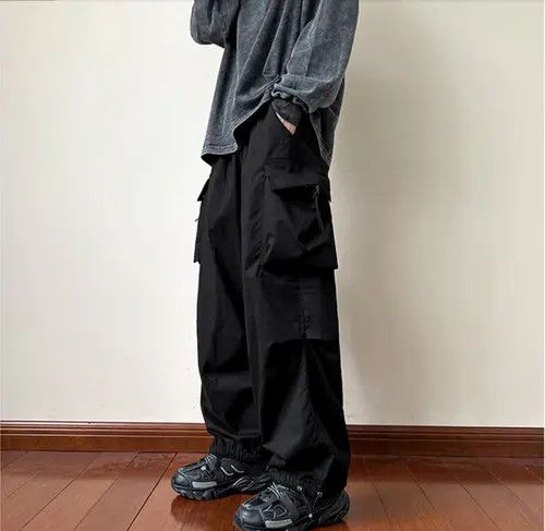 image of Vintage Techwear Black Cargo Gorp Parachute Pants, Men's (Size 32)