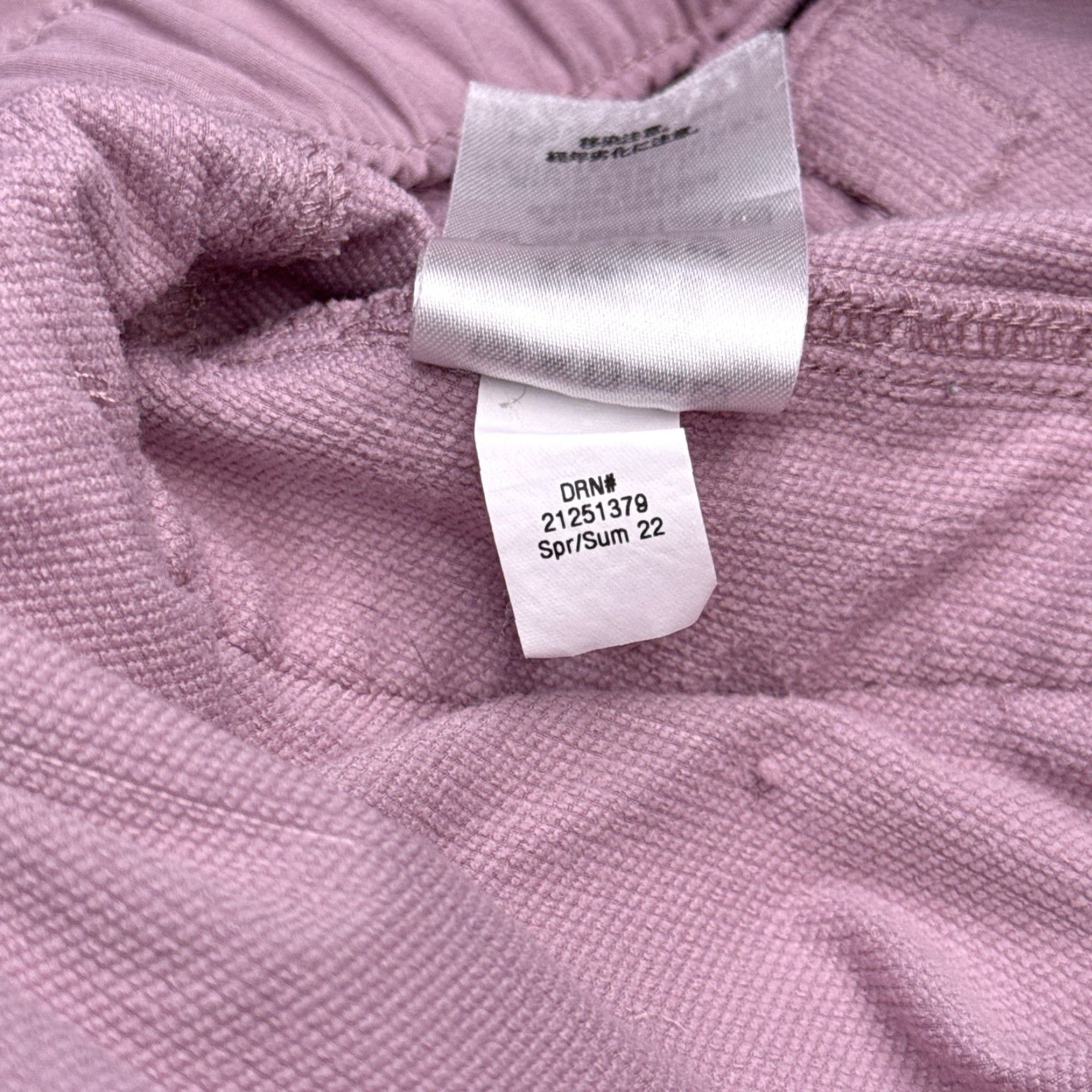 Eddie Bauer Eddie Bauer Cargo Pants Purple Crop Stretch Belt T18 Womens Size 40" / US 18 - 5 Thumbnail