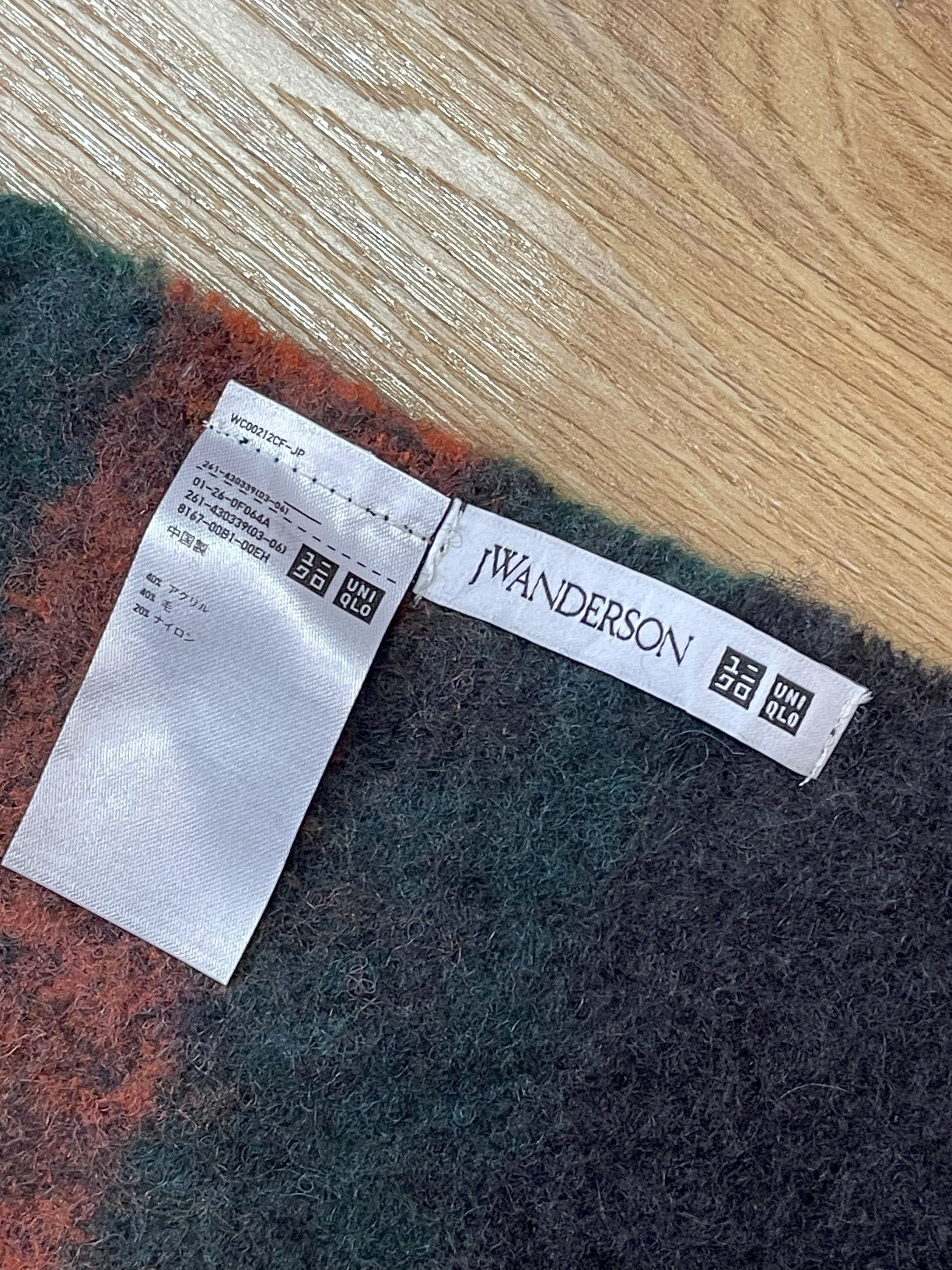 JW Anderson × Uniqlo JW Anderson x Uniqlo Scarf / Muffler - 6107 Size ONE SIZE - 6 Thumbnail