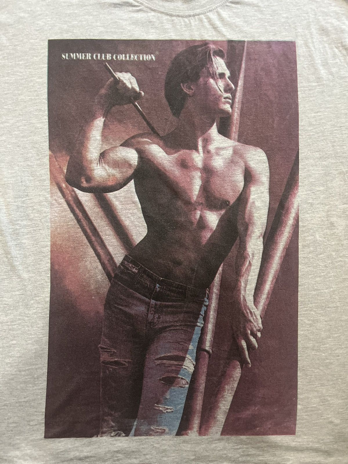 Arts & Science Vintage Photo Summer Club Collection photographer 90’sTshirt Size US XL / EU 56 / 4 - 6 Thumbnail