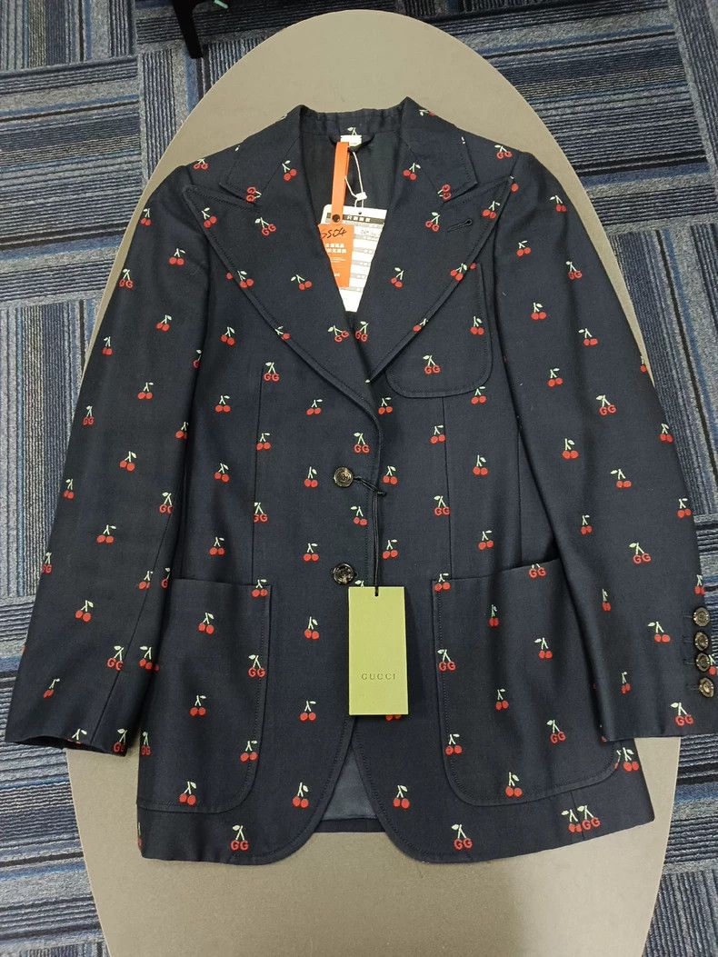 Gucci Gucci Full-print cherry fashion casual suit 2504-Nextarrow Size XS / US 0-2 / IT 36-38 - 1 Thumbnail