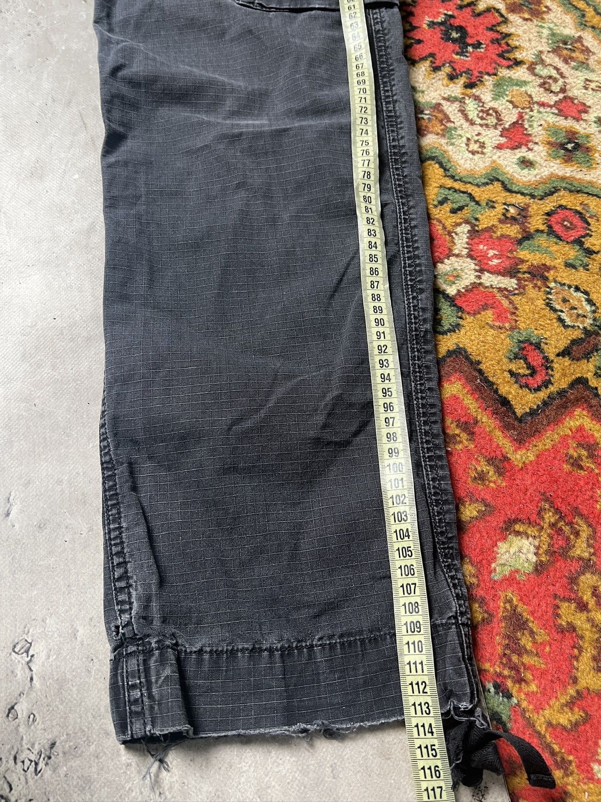 Carhartt Carhartt washed cargo pants baggy fit streetwear style Size US 31 - 12 Thumbnail