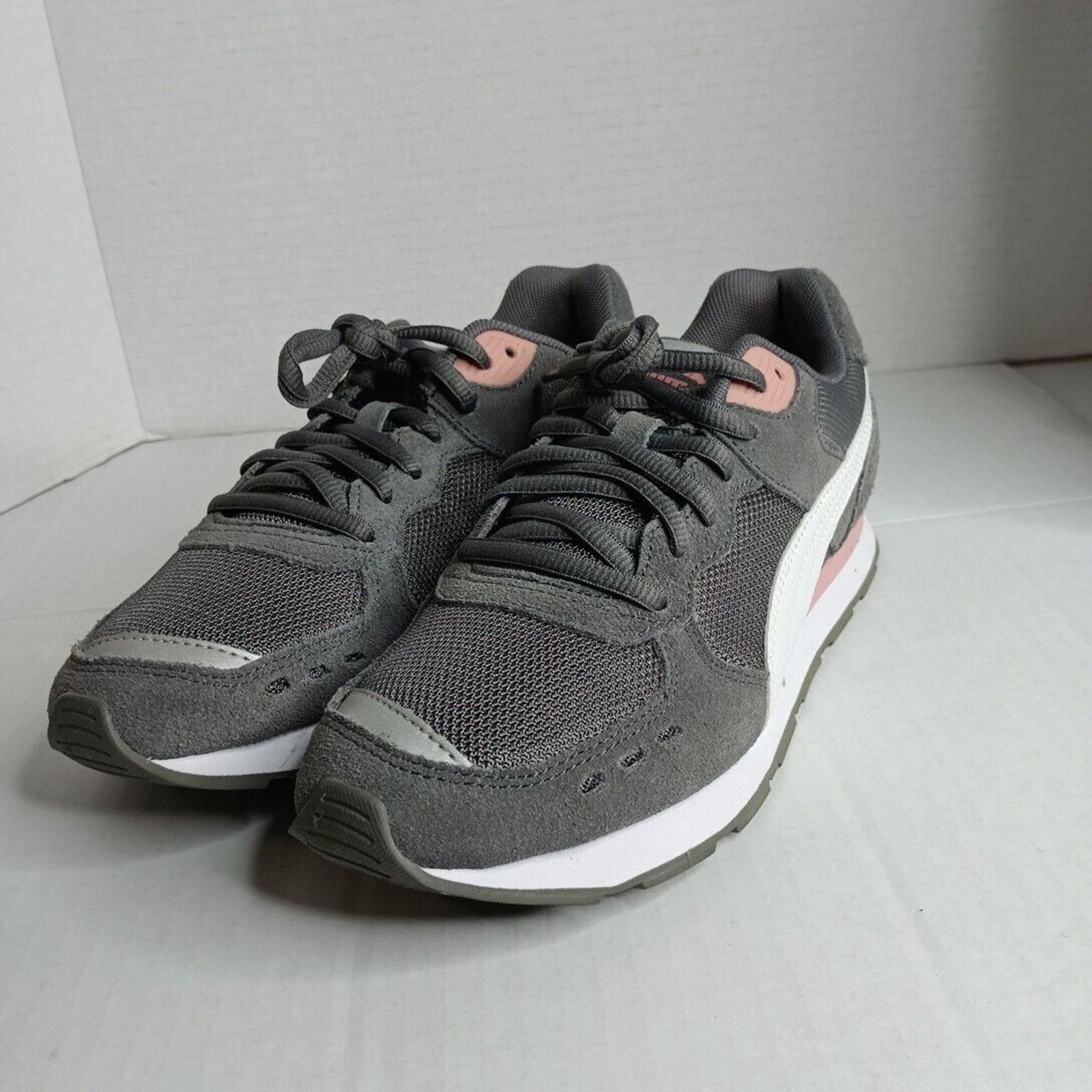 Puma PUMA Vista Women's Grey/White Retro Athletic Shoes Size 7 Size US 7 / IT 37 - 1 Thumbnail