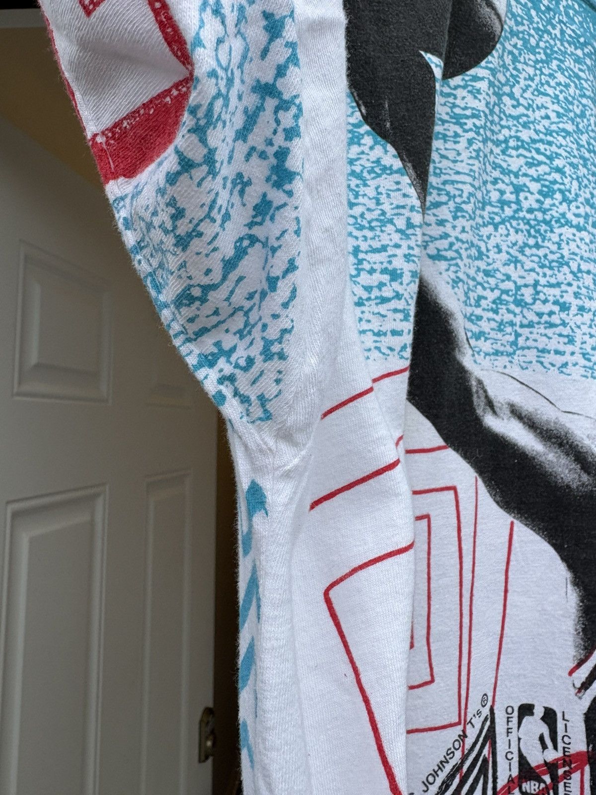 Other Vintage 90s Michael Jordan Tee Magic Johnson AOP Bulls Grail Size US XL / EU 56 / 4 - 3 Thumbnail