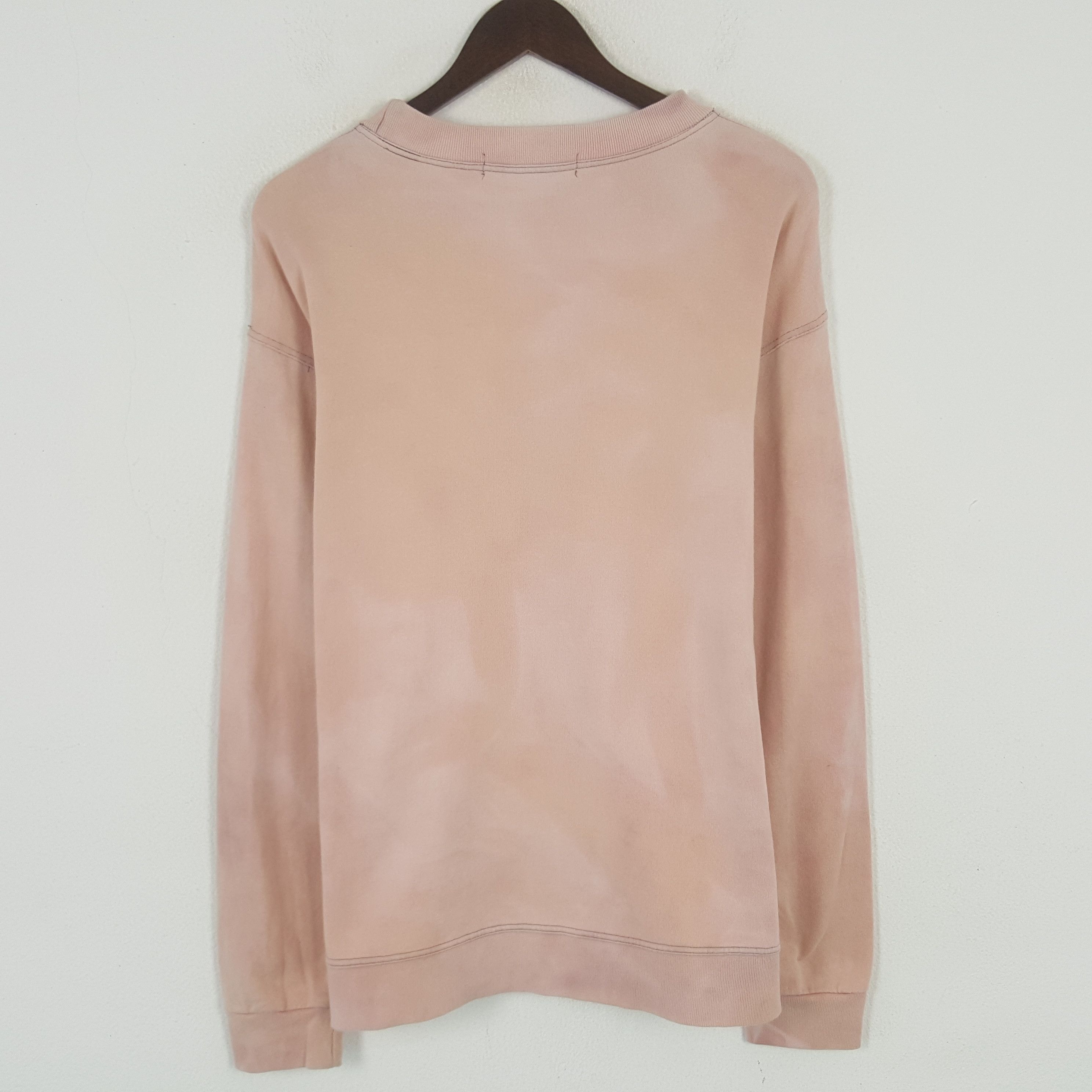 Burberry × Vintage Vintage Burberrys Acid Wash Embroidered Logo Sweatshirt Size US M / EU 48-50 / 2 - 3 Thumbnail