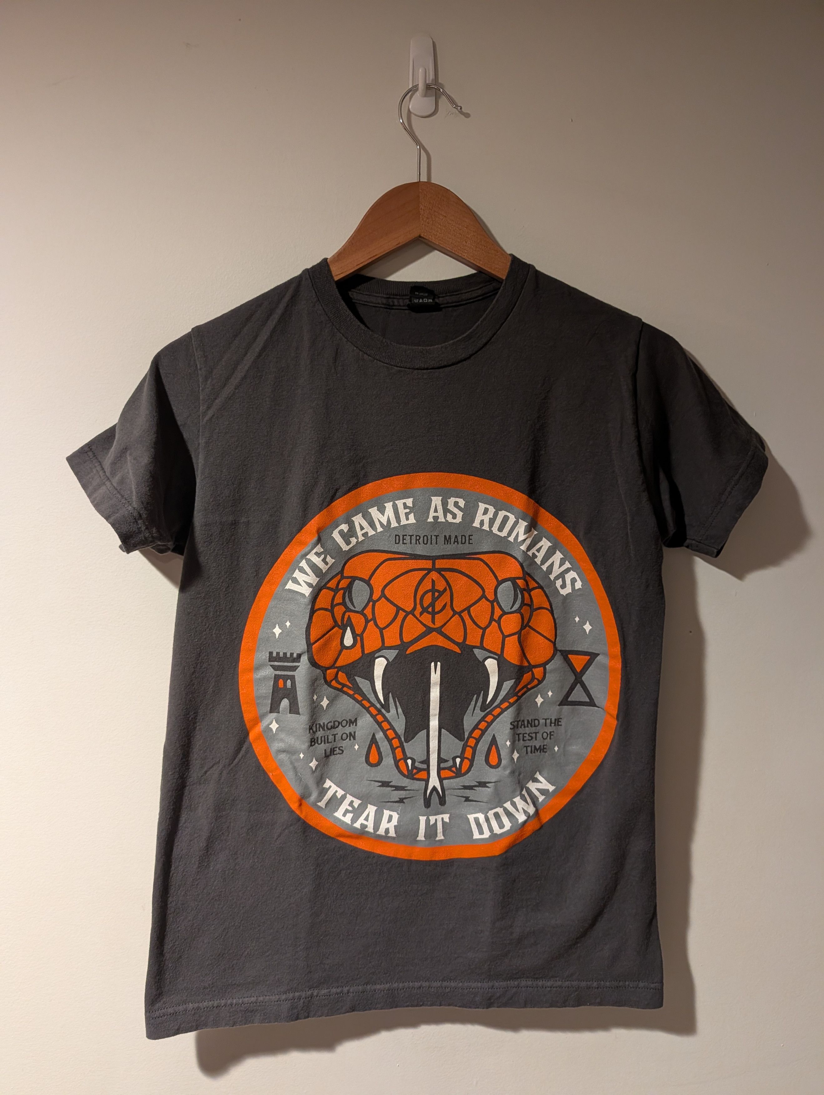 Band Tees We Came As Romans Tear It Down Graphic T-Shirt Small Snake Size US S / EU 44-46 / 1 - 1 Thumbnail
