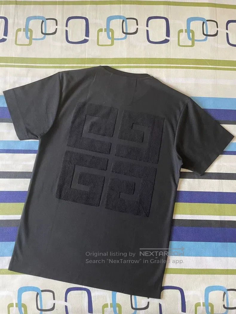 Givenchy Givenchy Short Sleeve T-Shirt Size US S / EU 44-46 / 1 - 4 Thumbnail