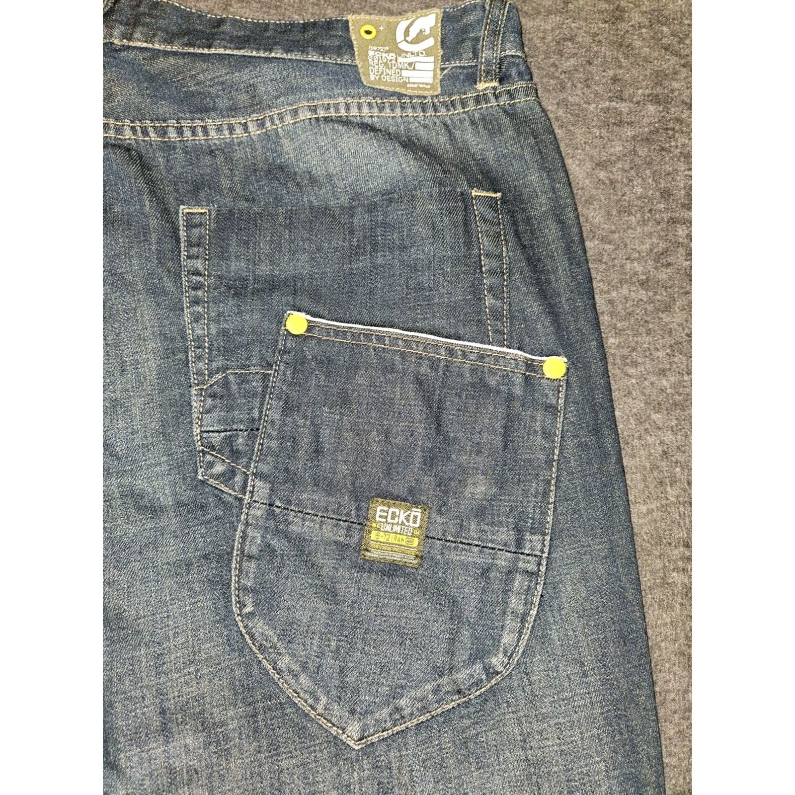 Ecko Unltd. Item Specifications: Country of Origin: USA Size US 40 / EU 56 - 8 Thumbnail