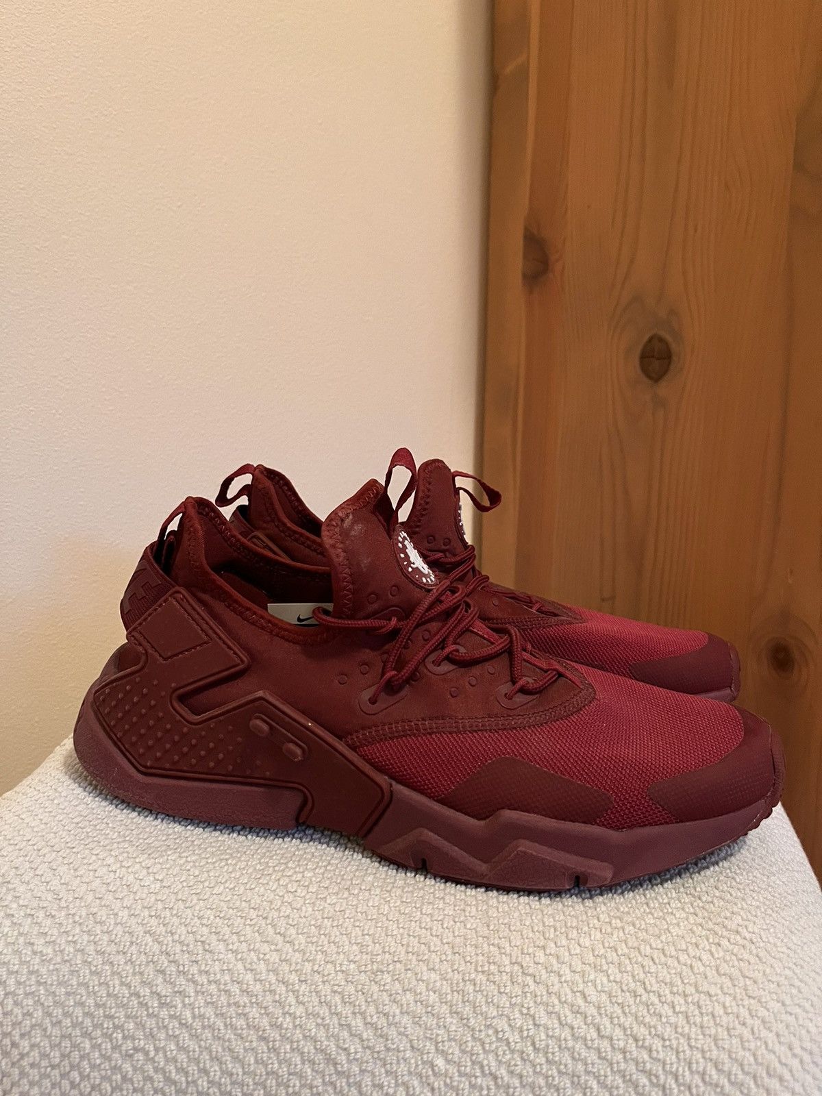 Nike nike air huarache drift AH7334-600 Size US 8.5 / EU 41-42 - 3 Thumbnail
