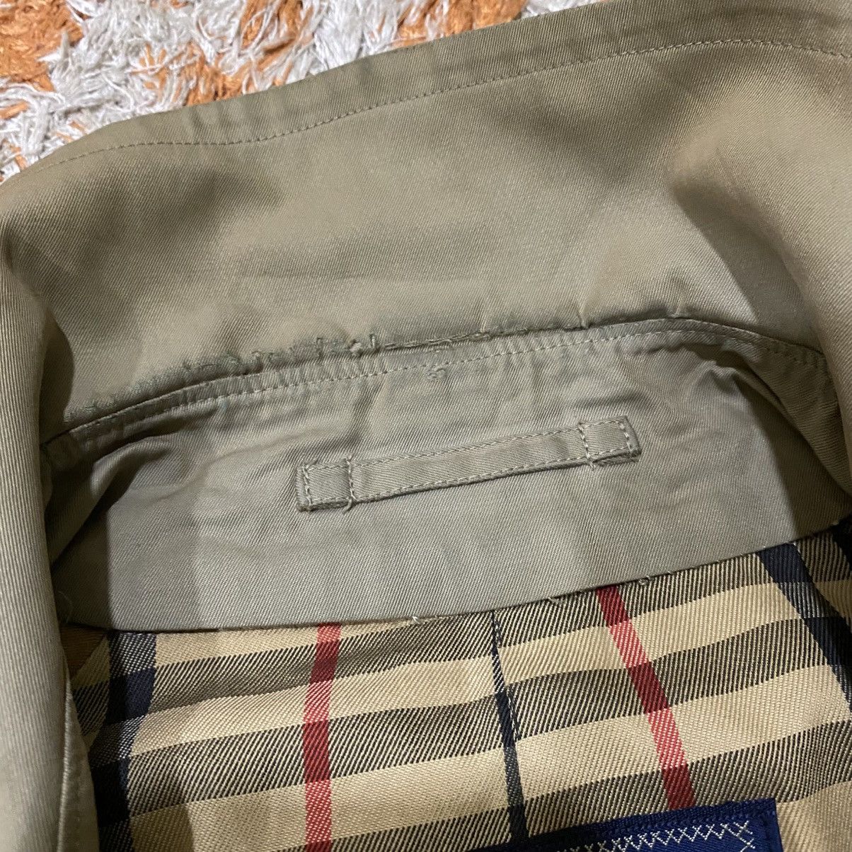 Burberry ☀️Vintage Burberrys double breasted trench coat Size US M / EU 48-50 / 2 - 10 Thumbnail