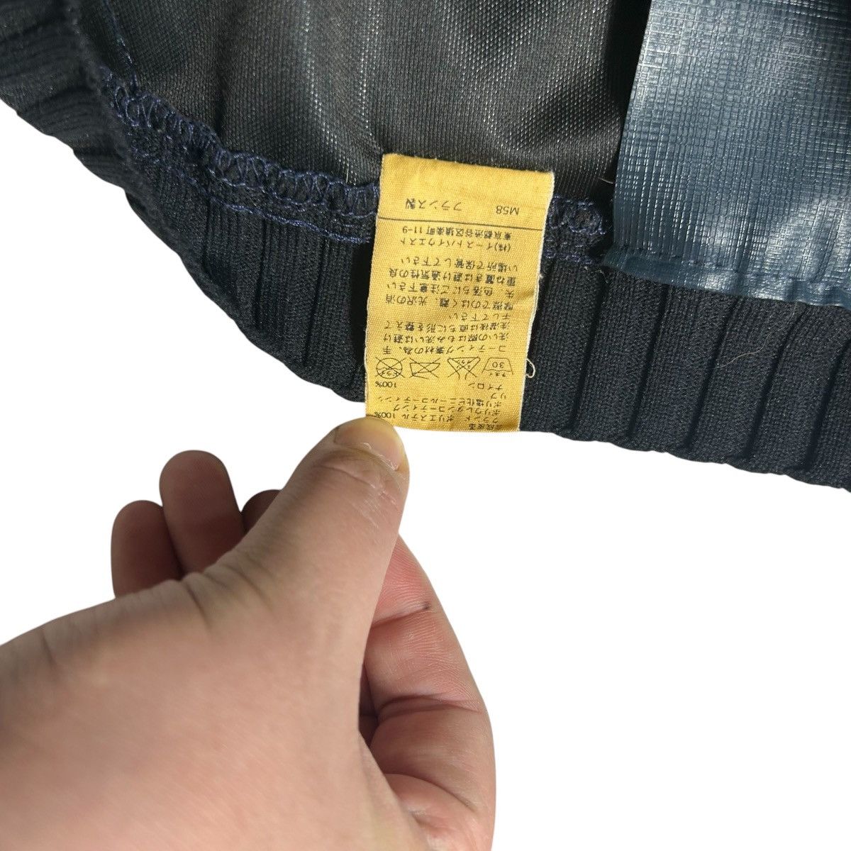 A.P.C. Vintage A.P.C. Waterproof Bomber Jacket Size M / US 6-8 / IT 42-44 - 10 Thumbnail