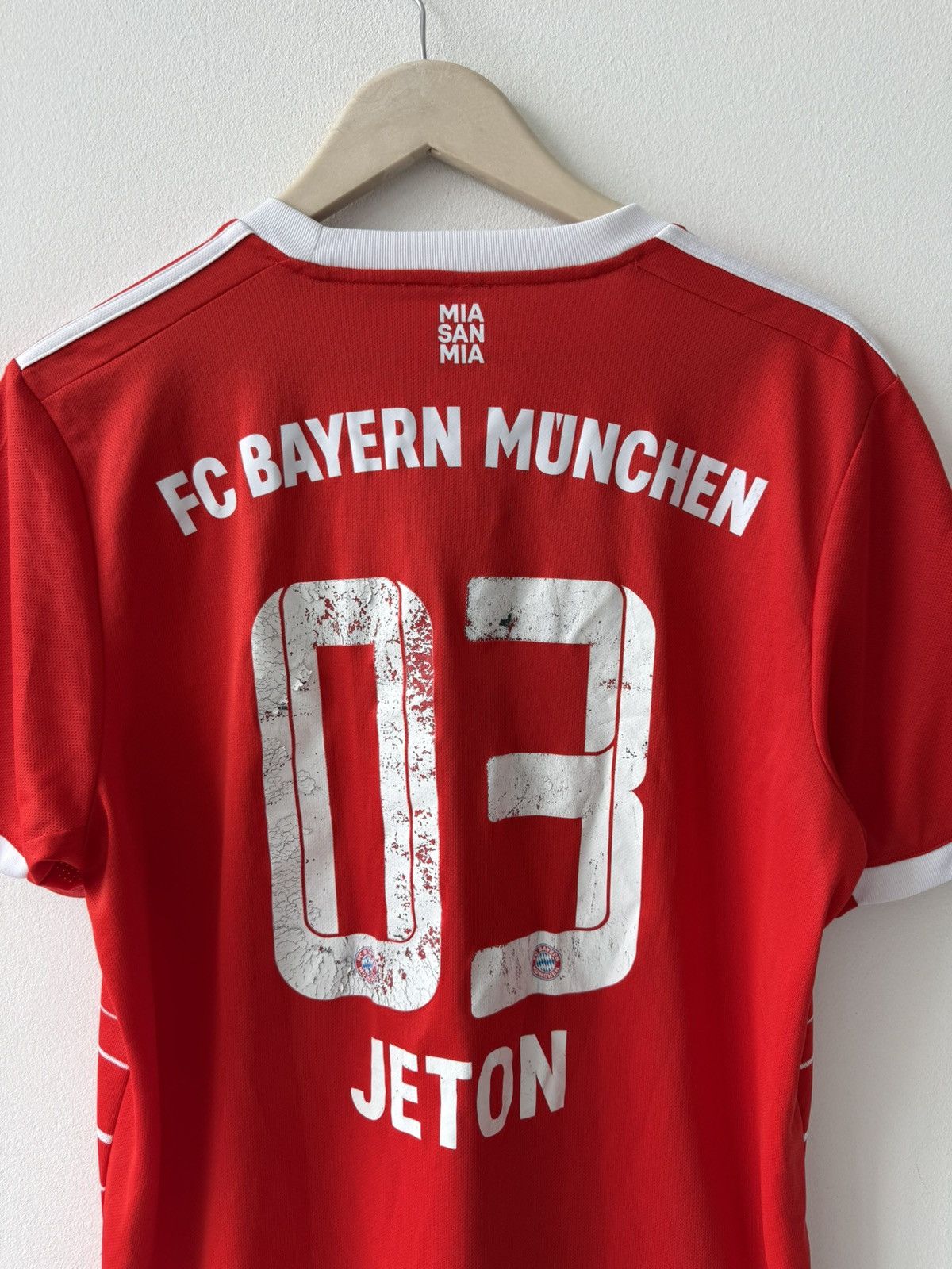 Adidas Adidas FC Bayern Munich 2022-23 Home Jersey Size L Size US L / EU 52-54 / 3 - 7 Thumbnail