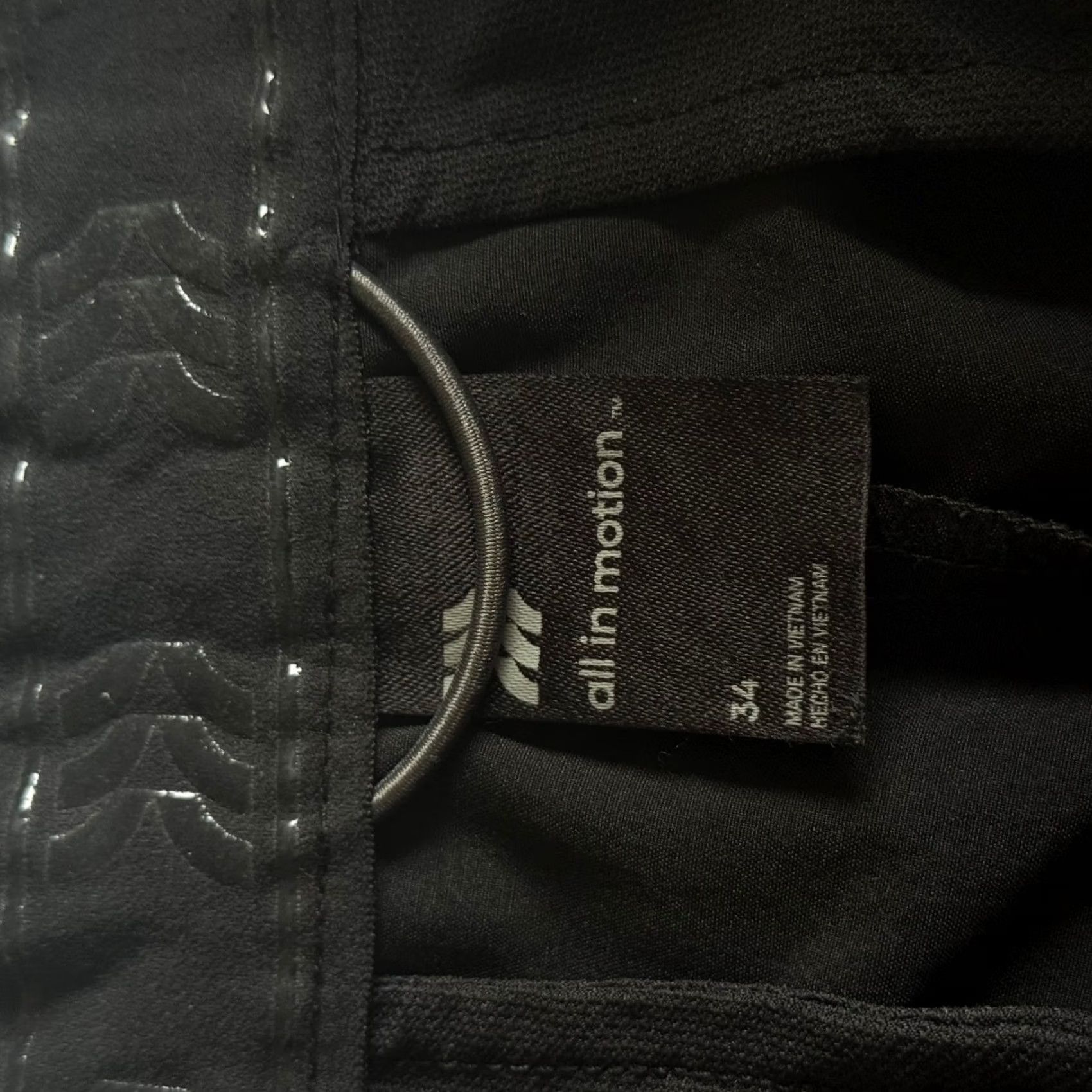 Vintage All in Motion Mens 34 Golf Shorts Black Stretch Cargo Pocket Commuter Hiking 8in Size US 34 / EU 50 - 4 Thumbnail