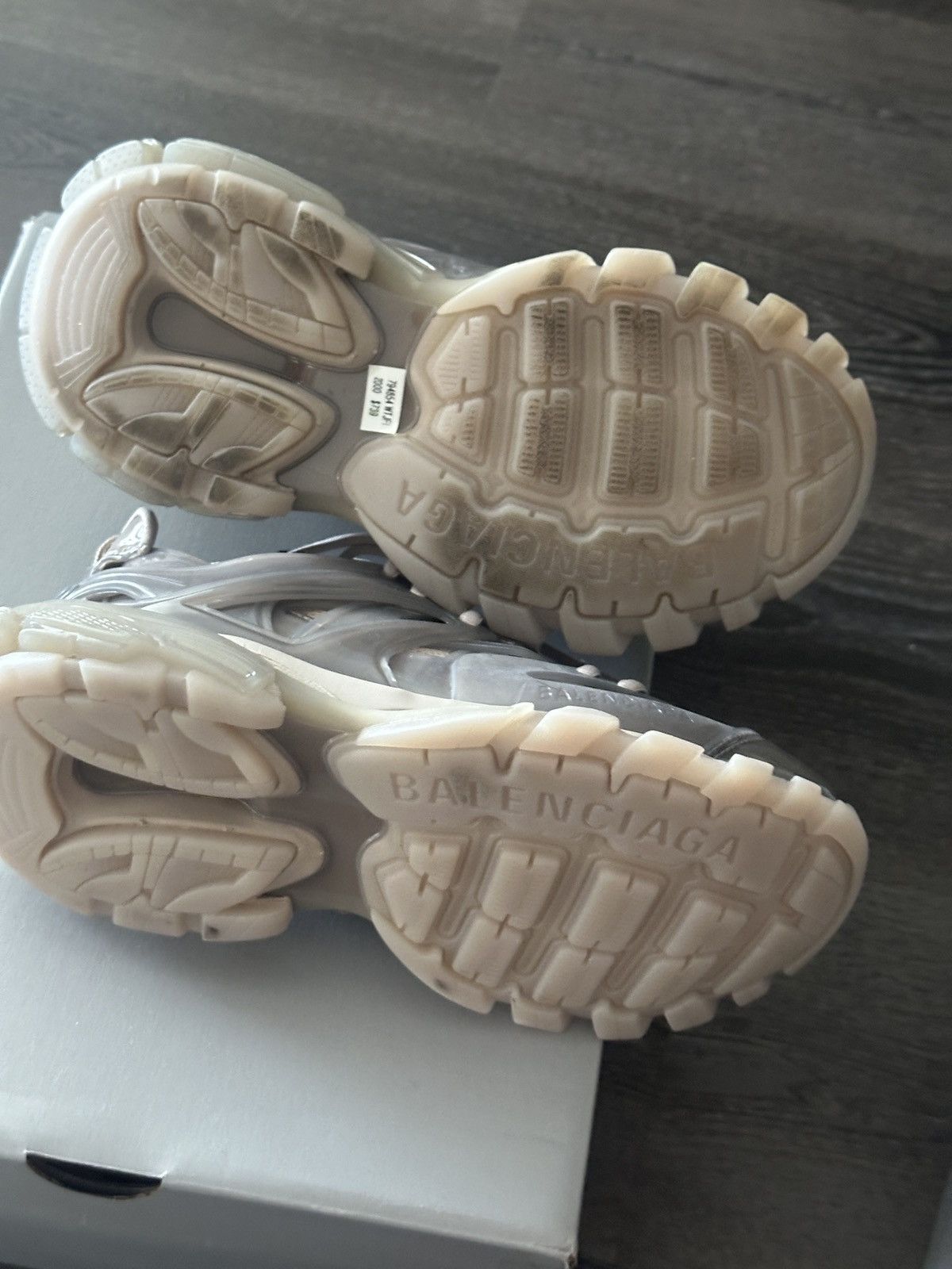 Balenciaga Balenciaga jelly track sneaker Size US 7 / IT 37 - 2 Thumbnail