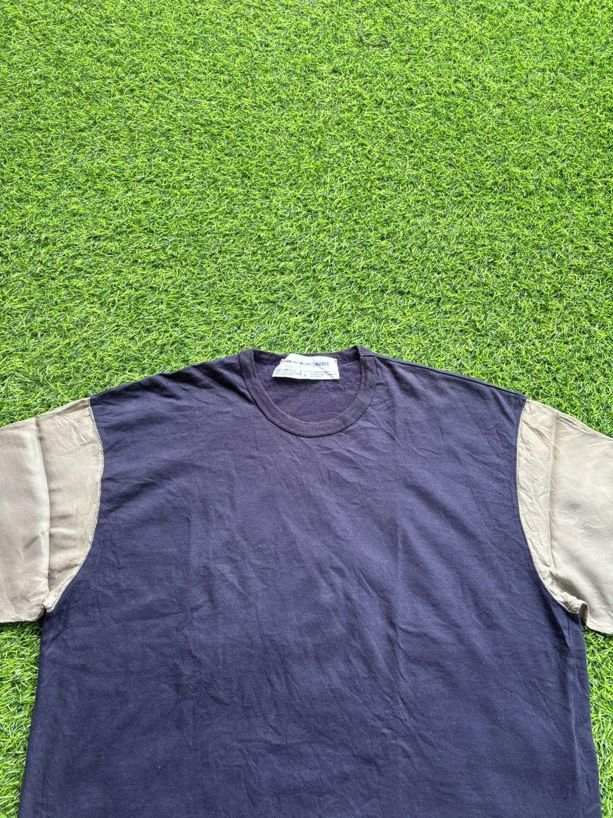 Comme des Garcons Comme des Garcons Tshirt Size S / US 4 / IT 40 - 2 Thumbnail