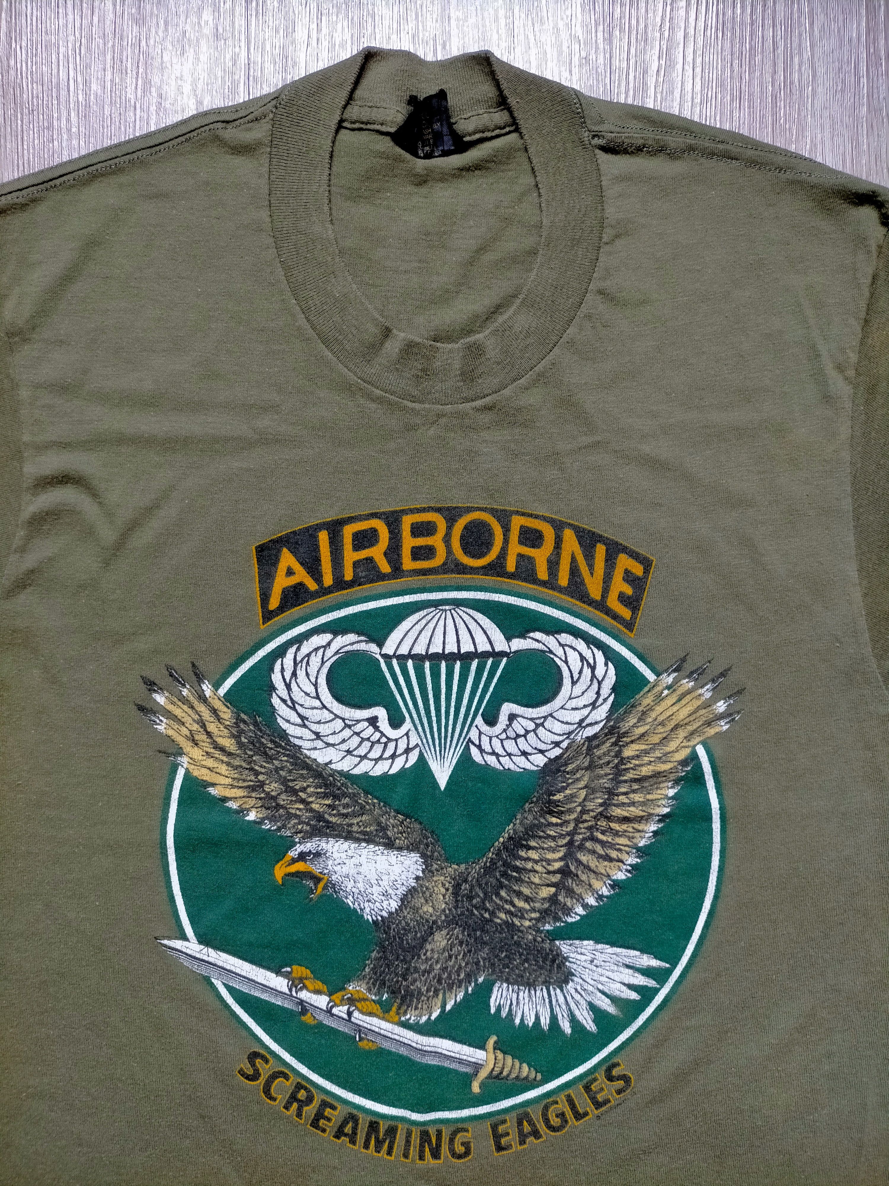 Vintage Vintage 80s Airbone Sreaming Eagles Made in usa Size US M / EU 48-50 / 2 - 4 Thumbnail