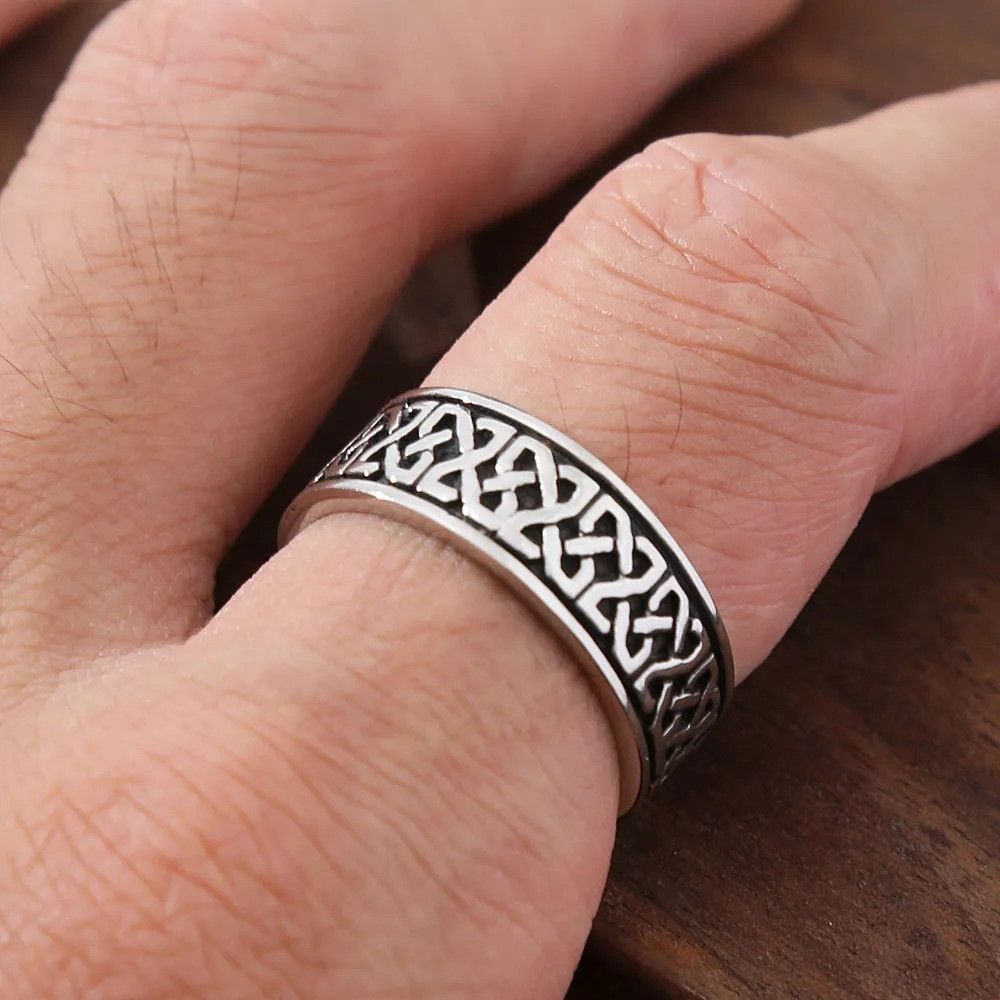 Jewelry Celtics Knot Ring Size ONE SIZE - 3 Thumbnail