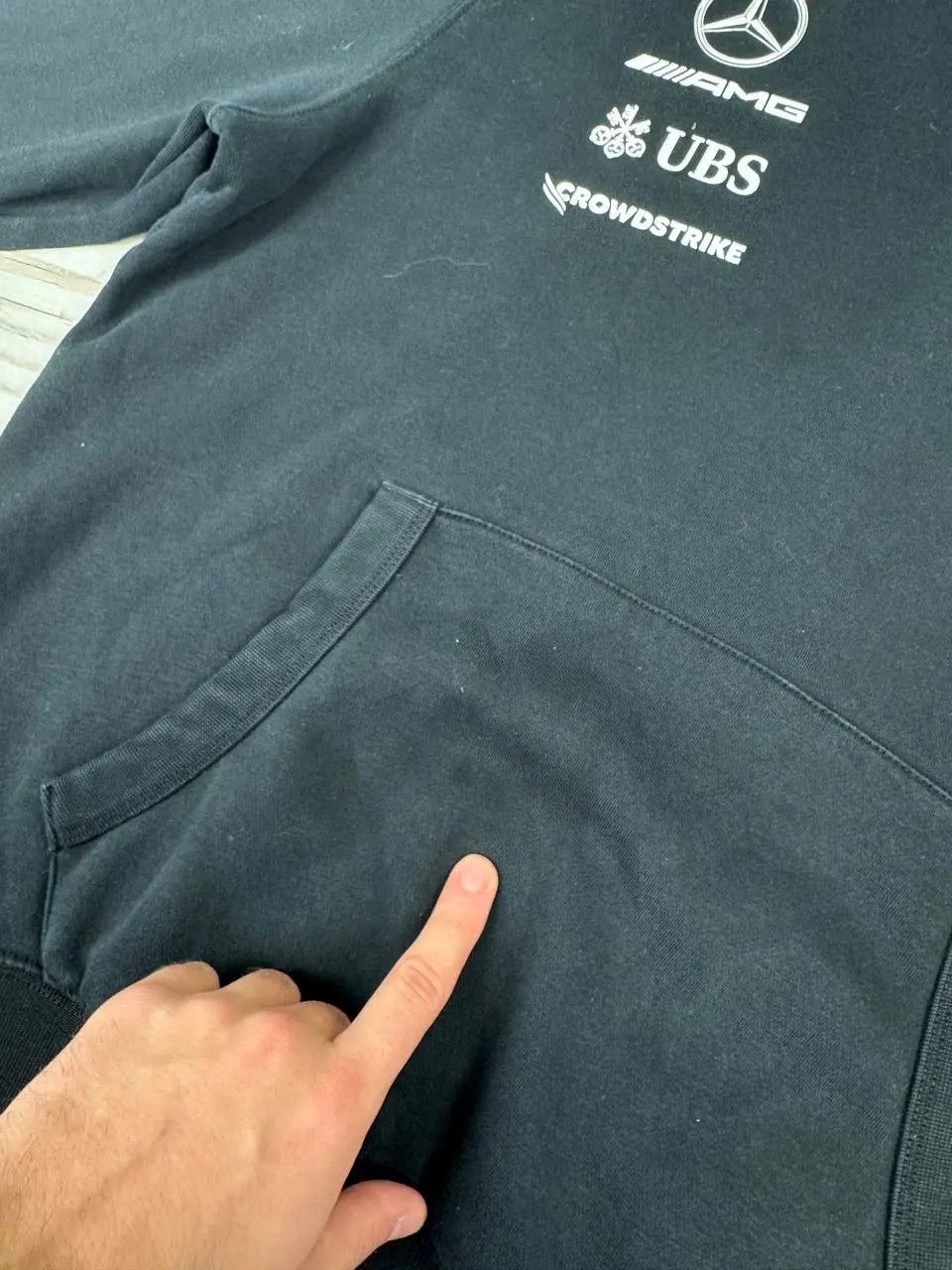 Mercedes-Benz Mercedes Benz AMG Petronas Formula One F1 Racing Hoodie Size US M / EU 48-50 / 2 - 17 Thumbnail