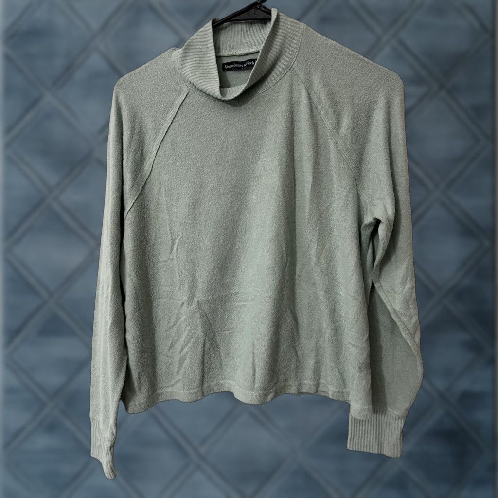Abercrombie & Fitch Abercrombie Fitch Sweater Women’s Small Mint Gre Long Sleeve Crop Mock Neck Cozy Size S / US 4 / IT 40 - 1 Thumbnail