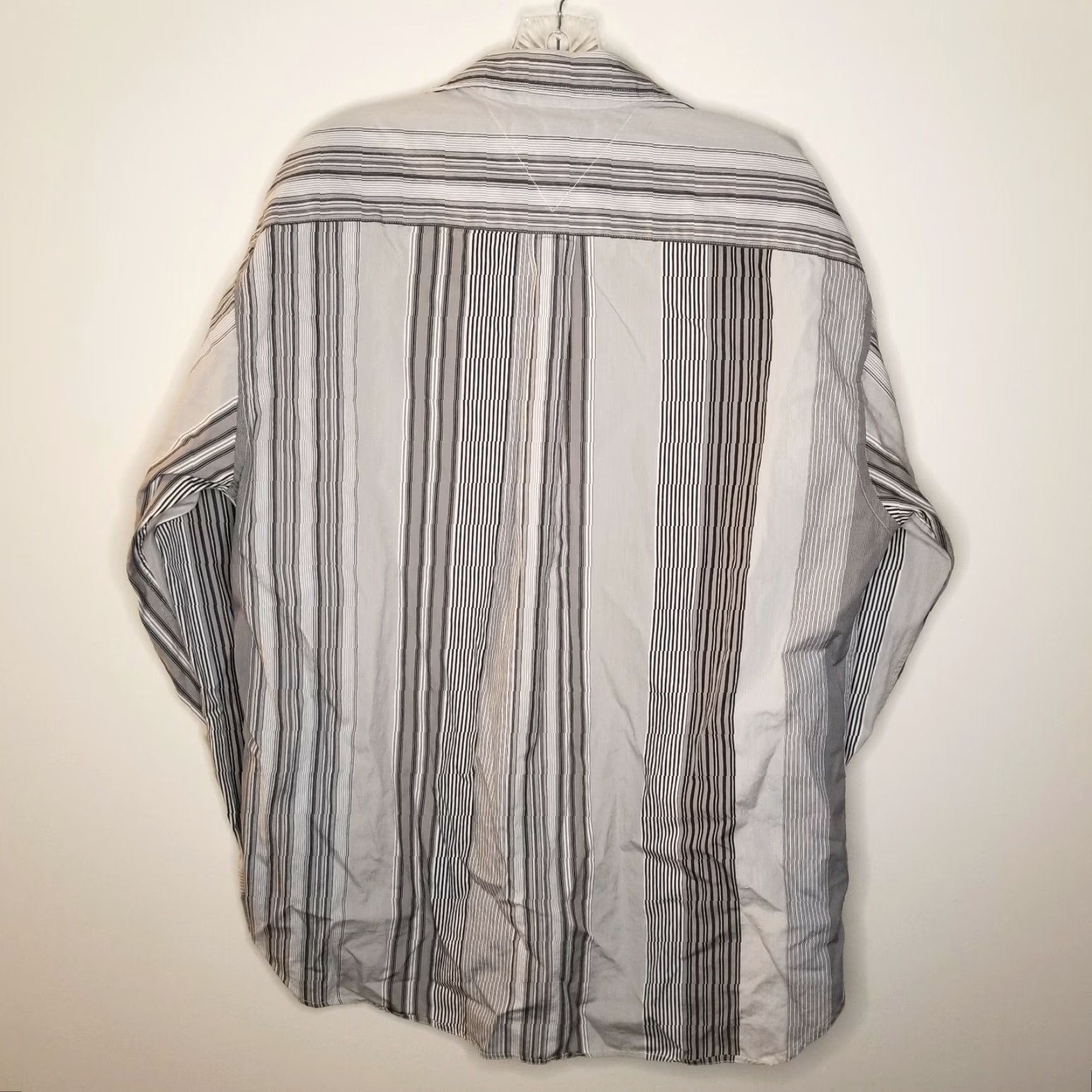 Tommy Hilfiger Tommy Hilfiger Mens Button-Up Shirt Long Sleeve Gray Striped L Size US L / EU 52-54 / 3 - 4 Thumbnail