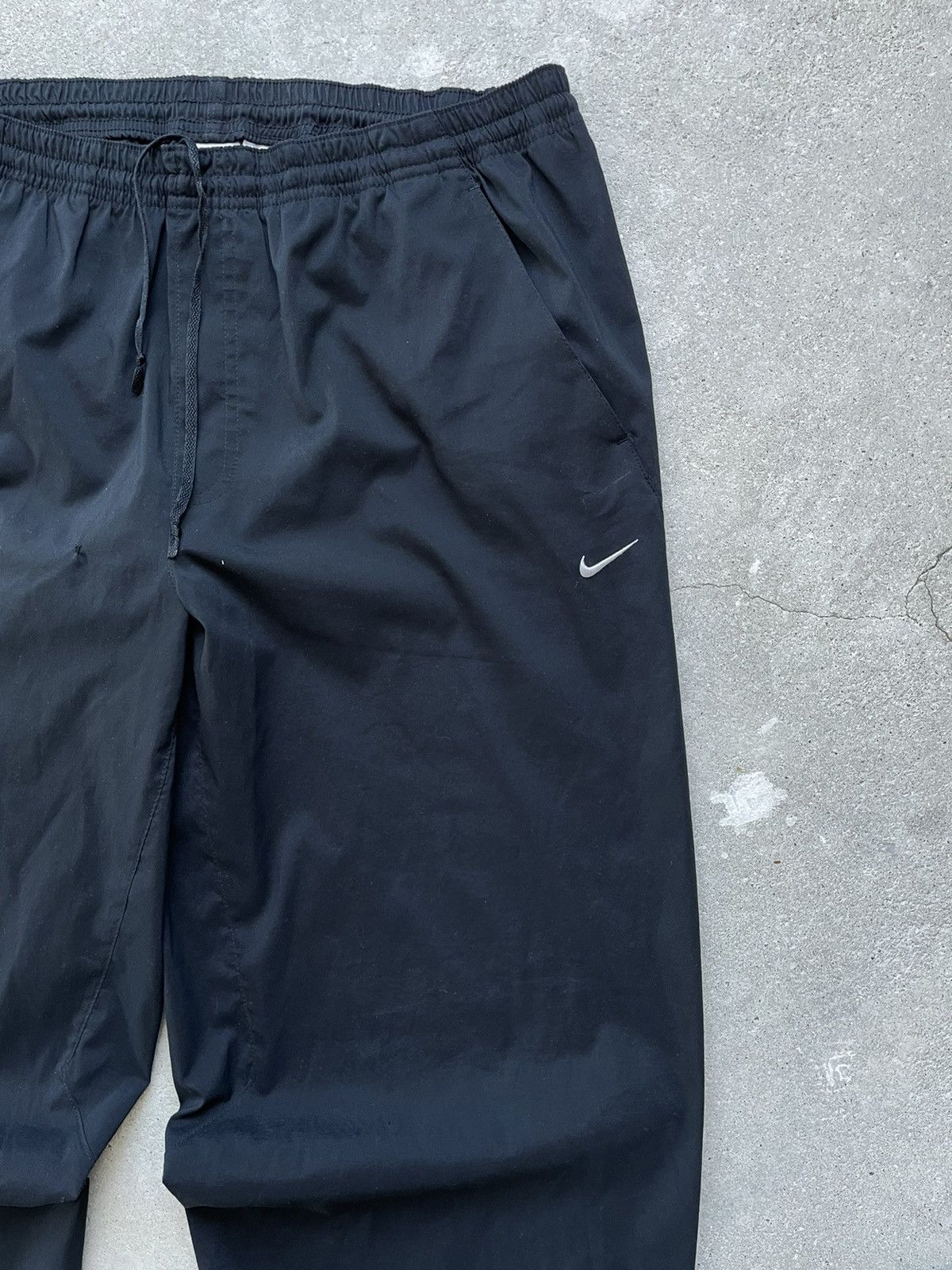 Nike × Vintage Vintage Nike buggy track pants black nylon swoosh Size US 33 - 4 Thumbnail