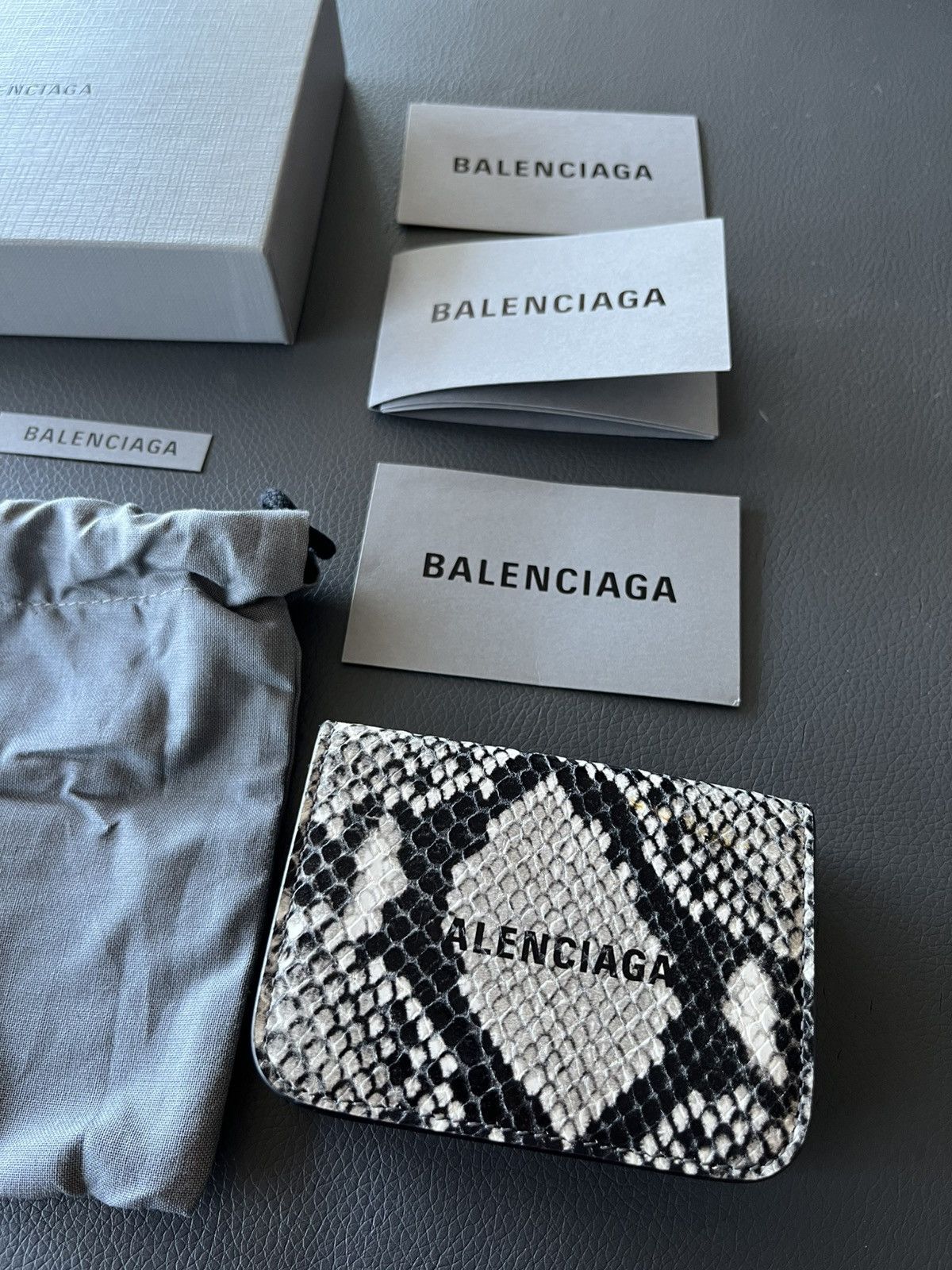 Balenciaga Balenciaga Python Print Tri-Fold Wallet Limited Edition Size ONE SIZE - 1 Thumbnail