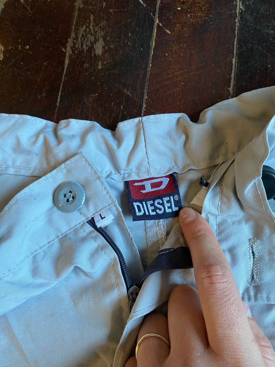 Diesel × Vintage Vintage 90s Y2K Diesel Big Logo white Cargo Shorts Size US 30 / EU 46 - 5 Thumbnail