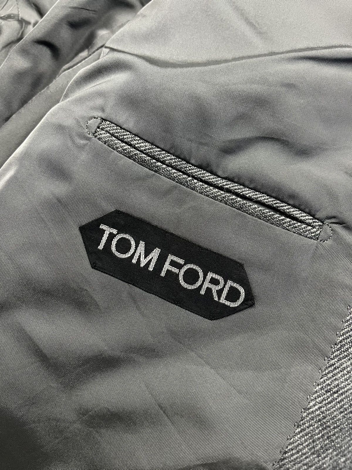 Tom Ford Tom Ford Gray Tailored Jacket with Leather Suede Detailing Size 52R - 20 Thumbnail