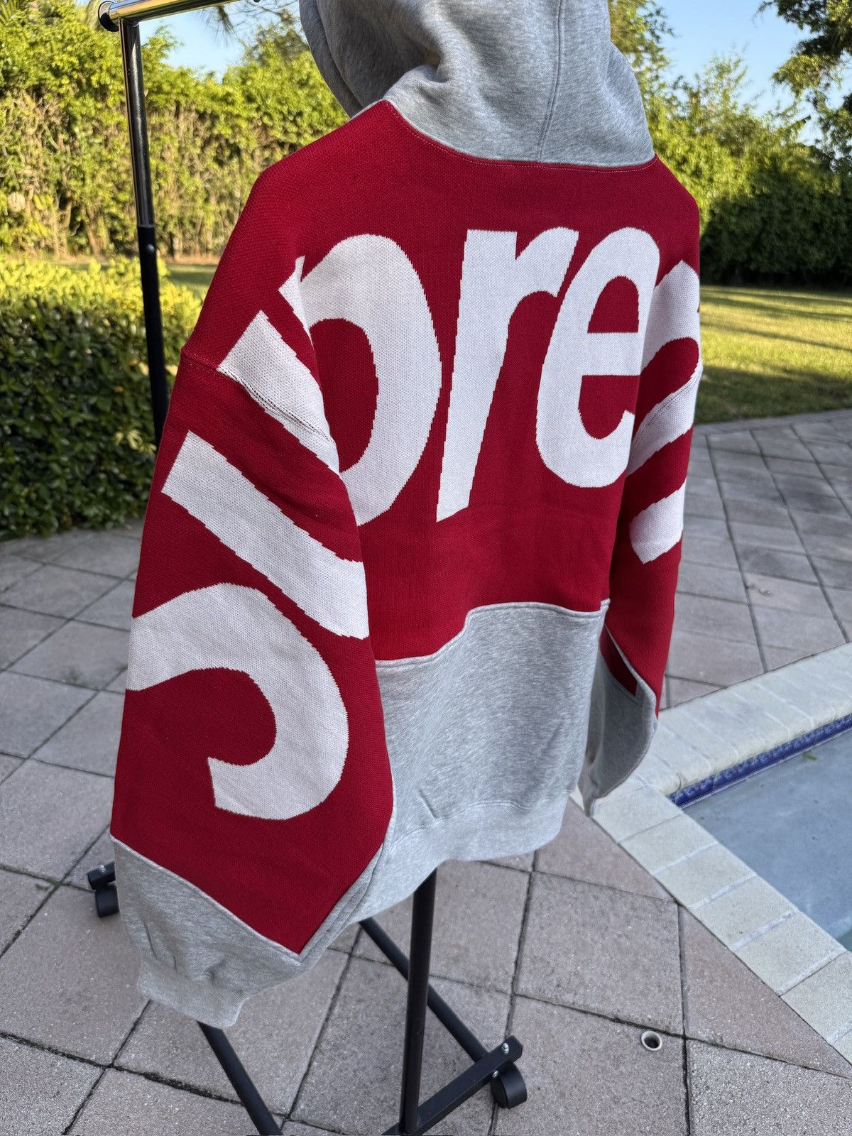 Supreme Supreme Big Logo Jacquard Hooded Sweatshirt Grey Red size S Size US S / EU 44-46 / 1 - 10 Thumbnail