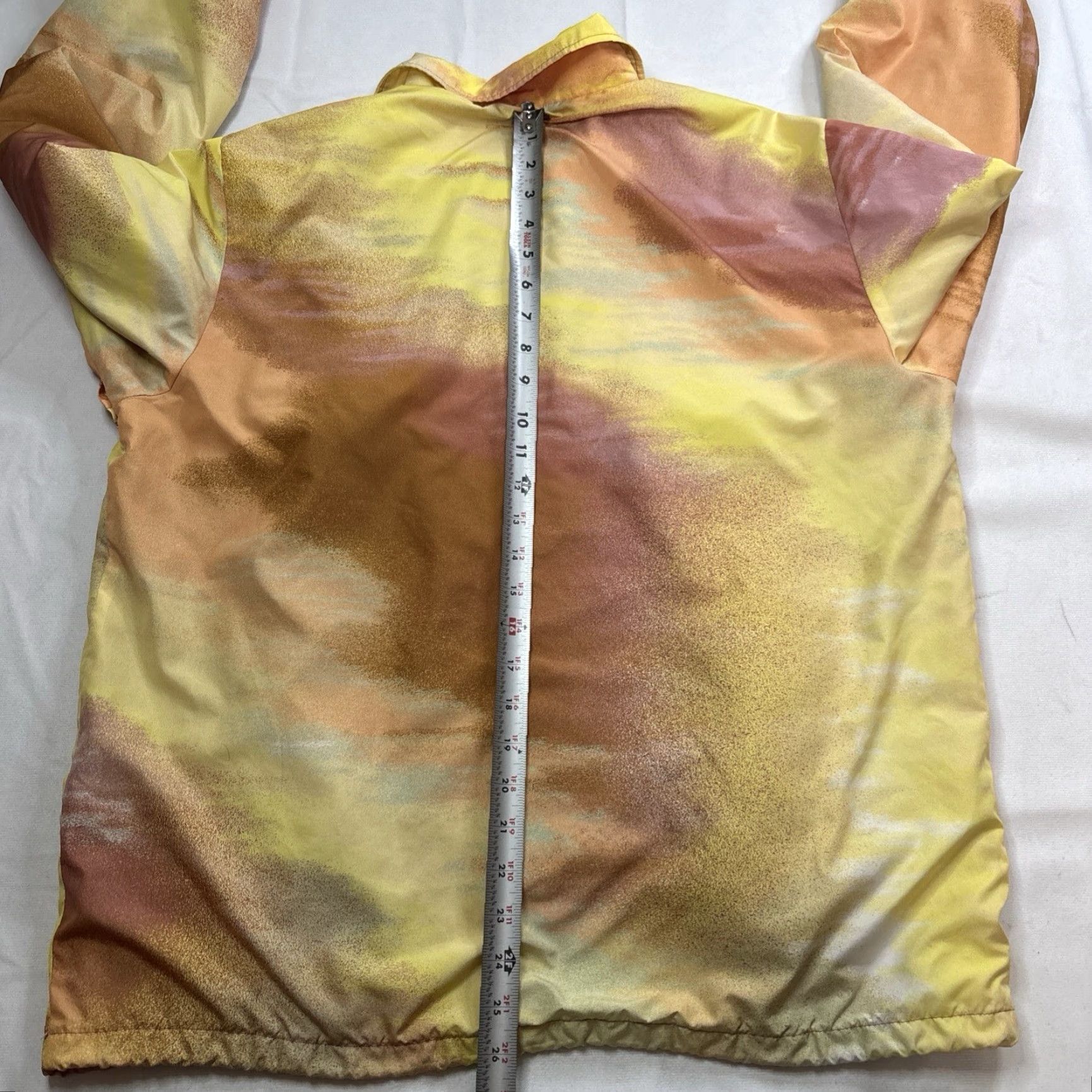 CMMN SWDN Cmmn Swdn Common Swedish Allover Coach Jacket Tie Dye Size 50 Beige Yellow Pink Regular Men Jacket Coach All Seasons Pockets Lightweight Vintage No Size US 34 / EU 50 - 4 Thumbnail