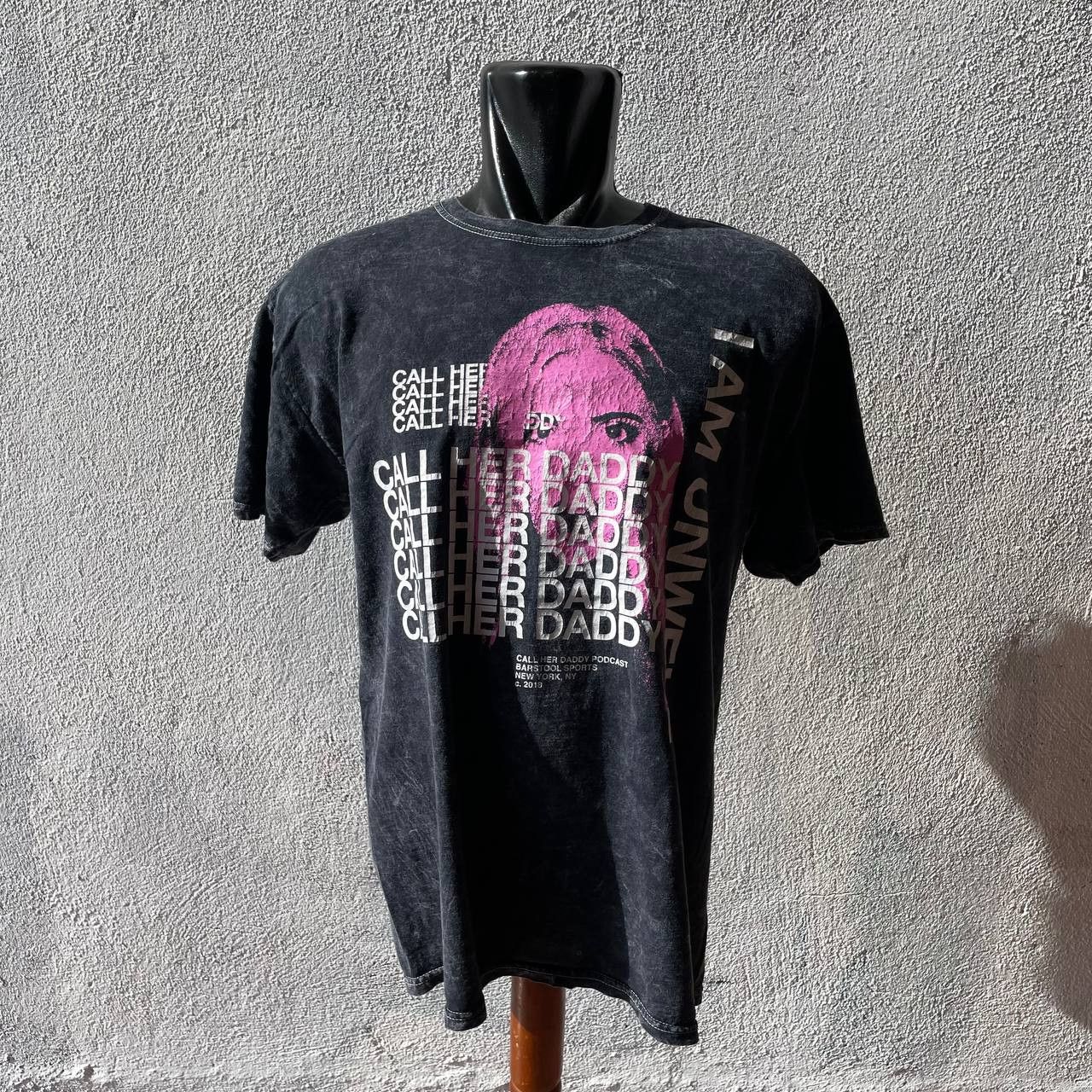 Other CALL HER DADDY PODCAST MENSTOOL FADE ACID TSHIRT Size US L / EU 52-54 / 3 - 1 Thumbnail