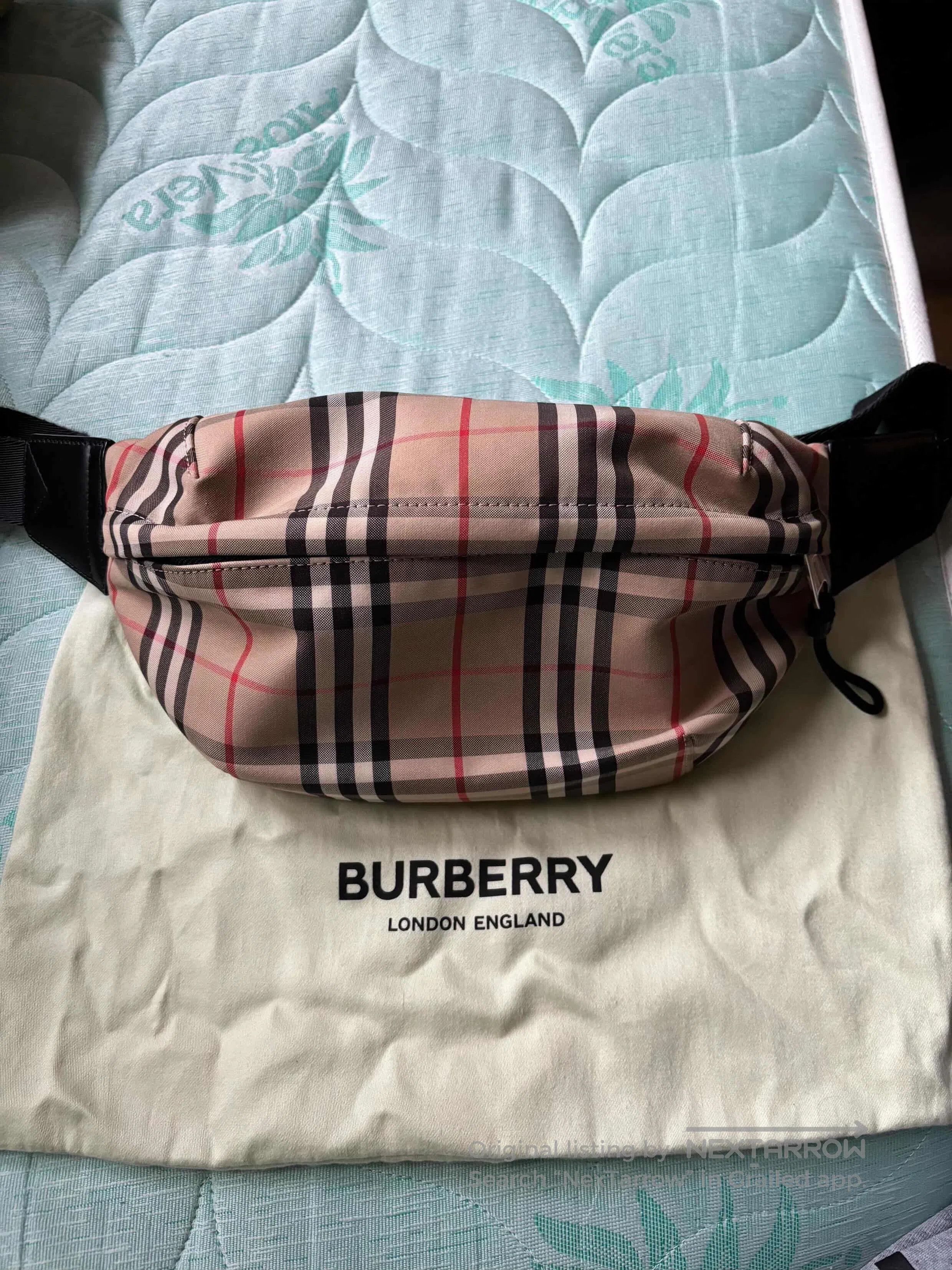 Burberry Burberry Vintage Check Bum Bag . Size ONE SIZE - 1 Thumbnail