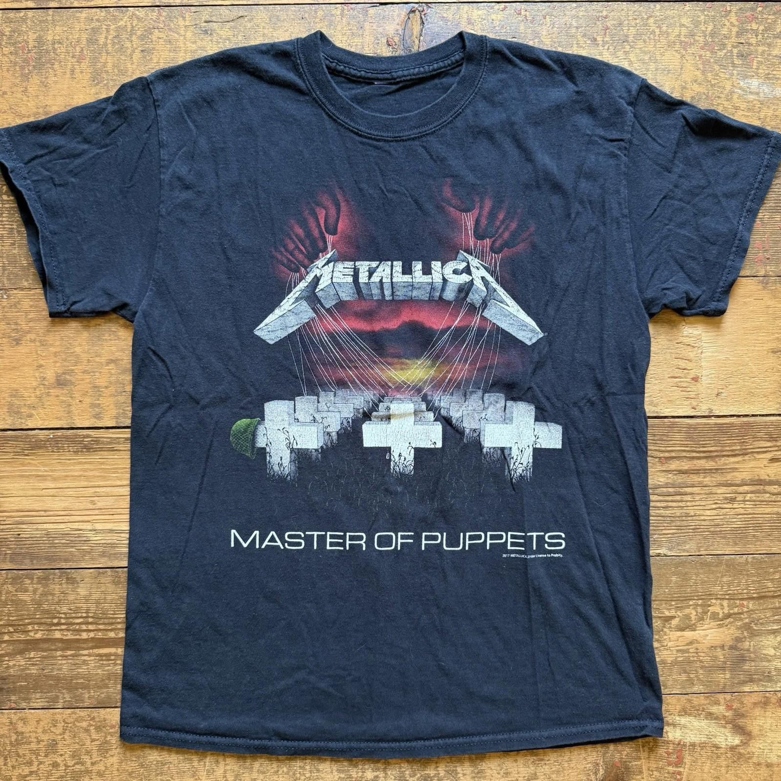 Metallica 2017 Master Of Puppets Album Cover Medium T-shirt