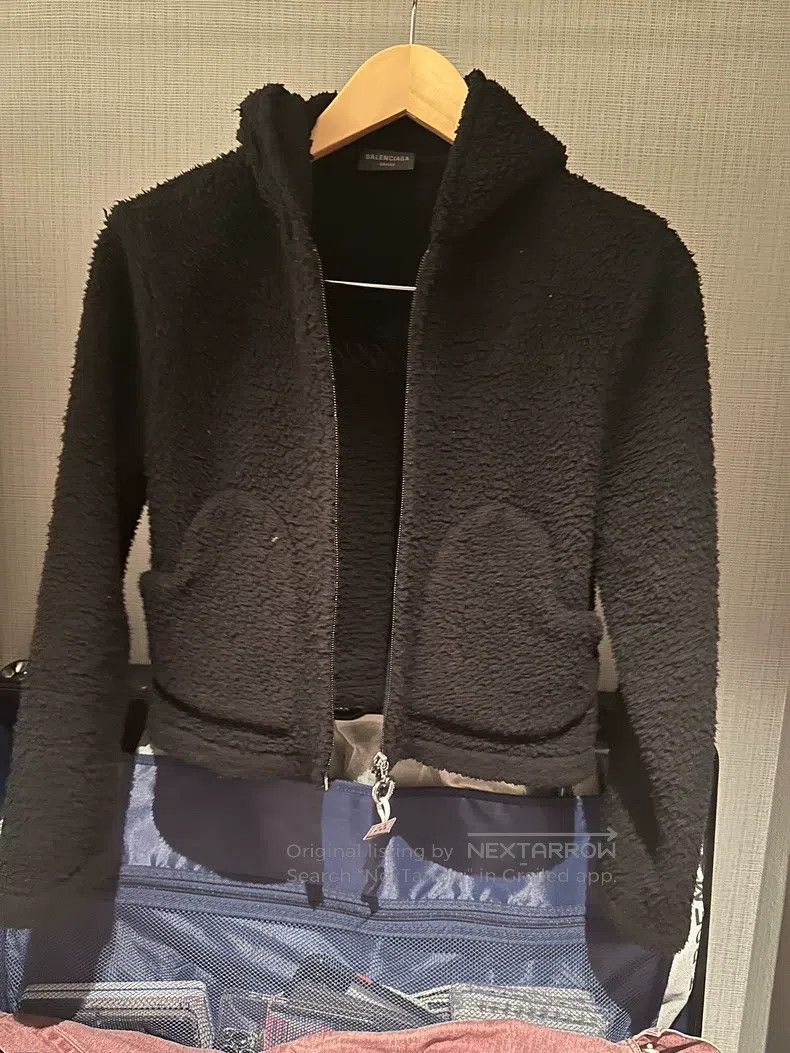 Other Balenciaga Black Furry Hooded Jacket Size US S / EU 44-46 / 1 - 1 Thumbnail