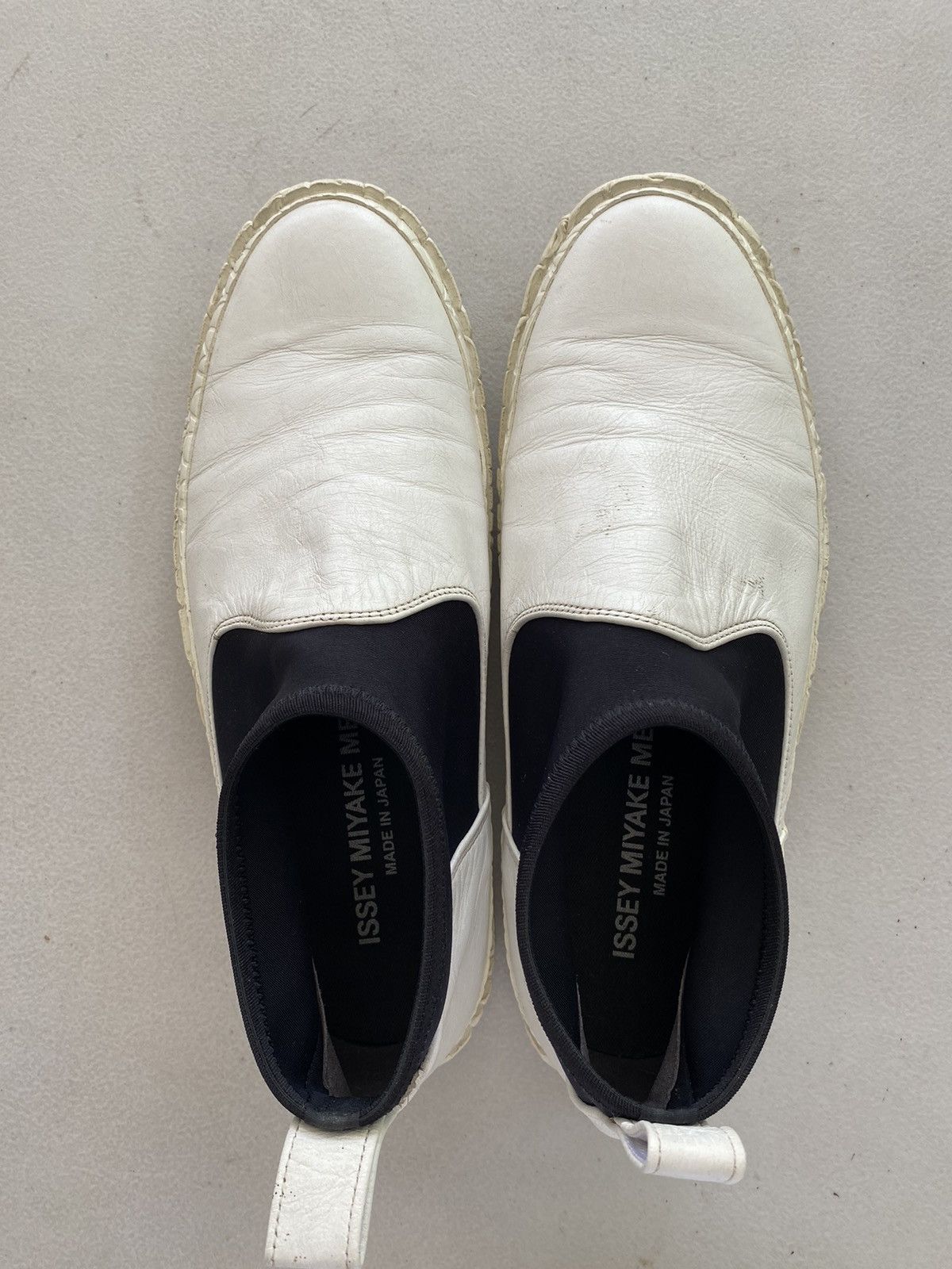 Issey Miyake × Japanese Brand Issey Miyake Men White Vulcanized Mid-Top Size US 10 / EU 43 - 5 Thumbnail
