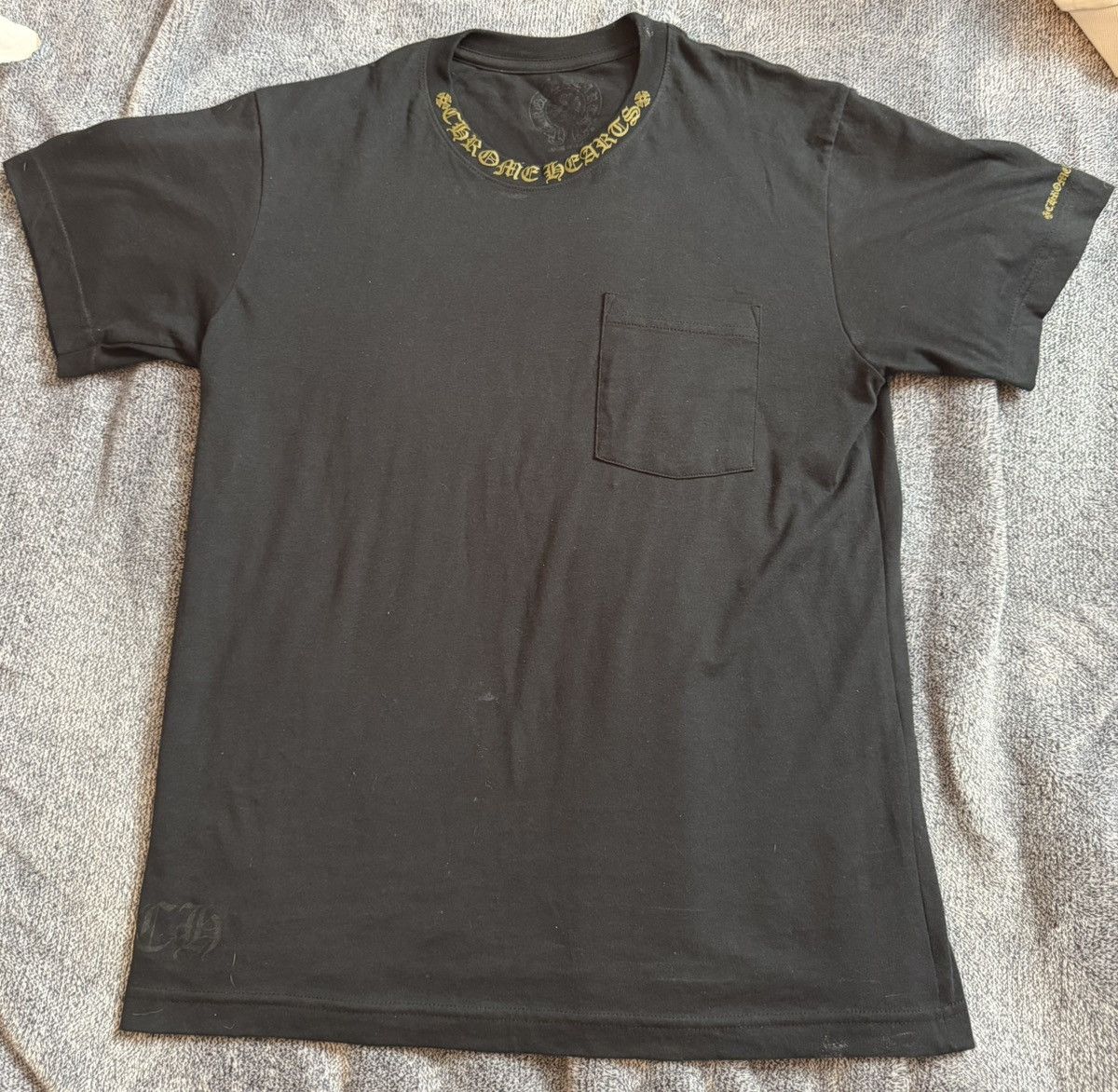 Chrome Hearts Chrome Hearts Neck Logo SS Pocket Crewneck Tee Black Size M Size US M / EU 48-50 / 2 - 1 Thumbnail