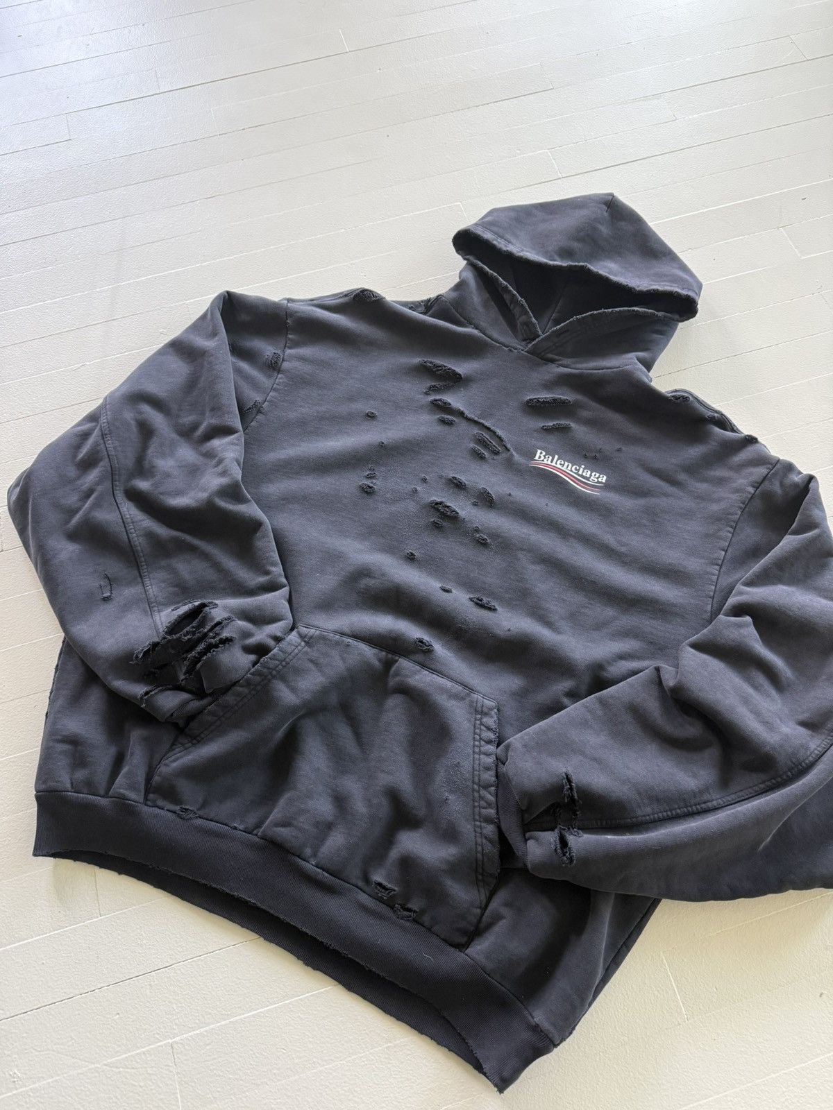 Balenciaga Balenciaga double layer political hoodie lightly thrashed Size US S / EU 44-46 / 1 - 1 Thumbnail