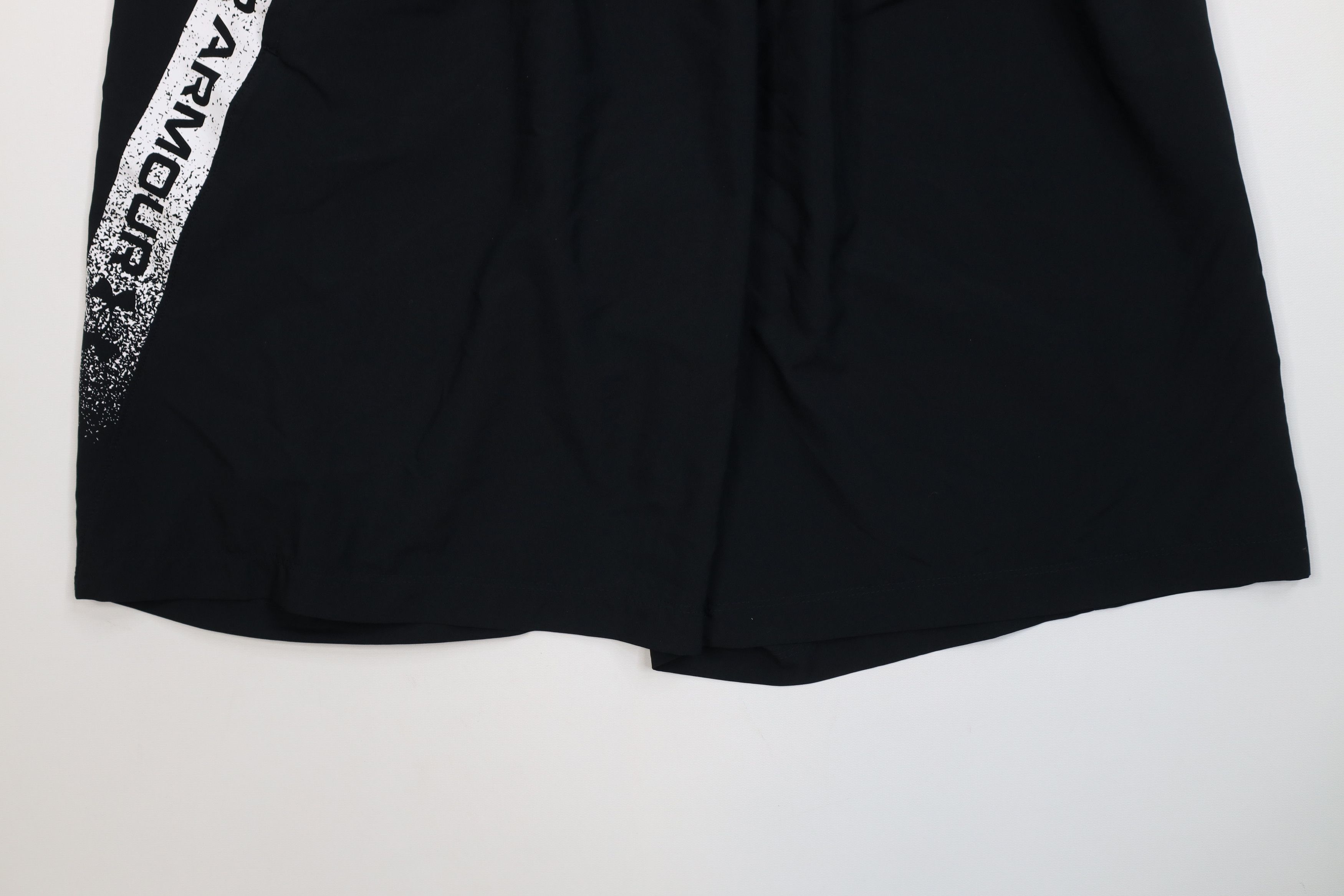 Under Armour Under Armour Loose Fit Lightweight Gym Training Shorts Black Size US 36 / EU 52 - 4 Thumbnail