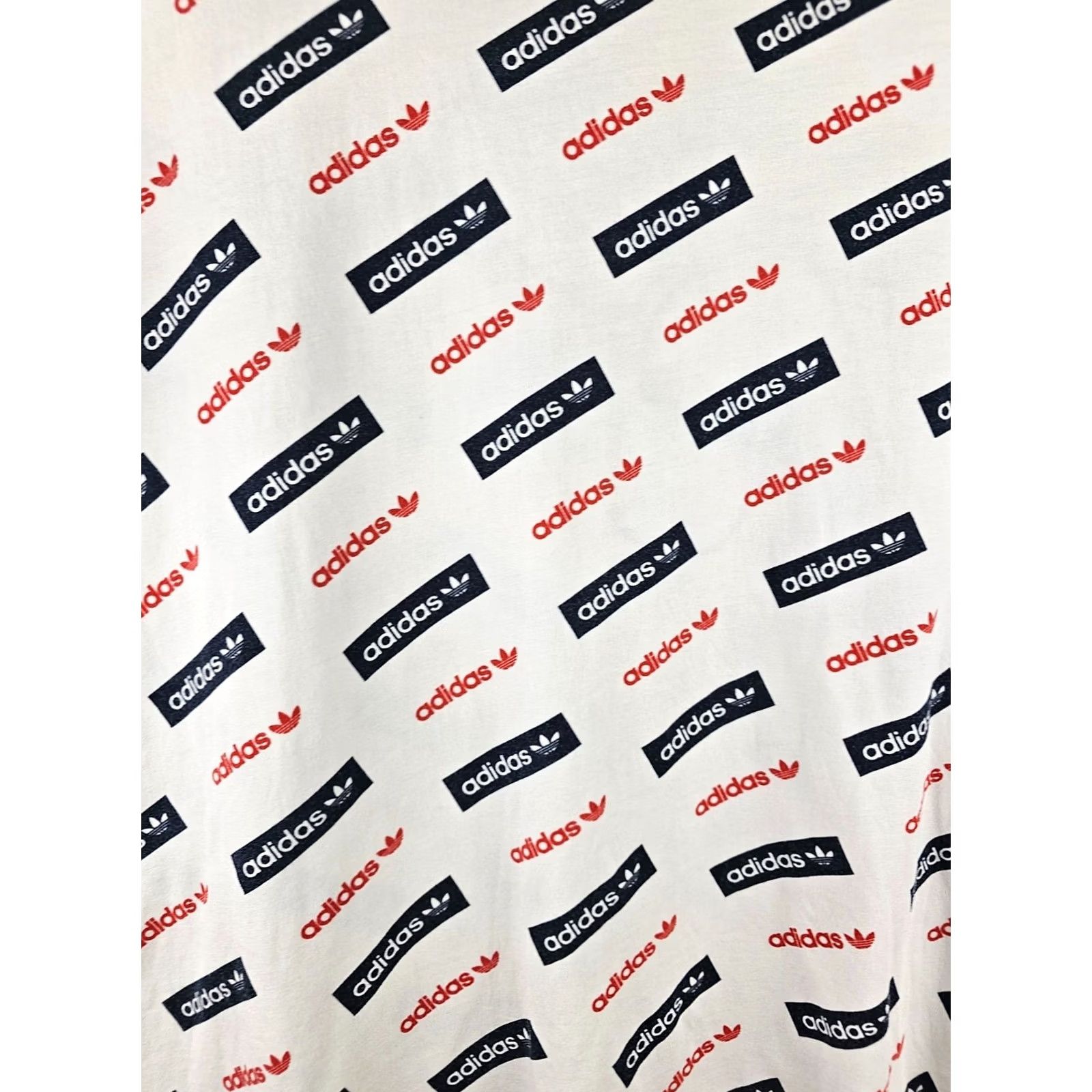 Adidas VINTAGE adidas ORIGINAL ALL OVER PRINT WHITE COTTON T-SHIRT SZ LARGE Mens Size US L / EU 52-54 / 3 - 2 Thumbnail