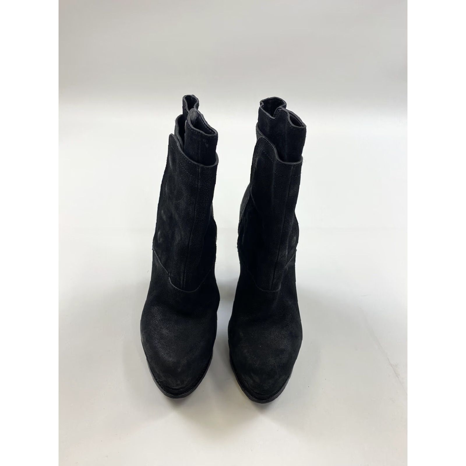 Vera Wang VERA WANG Ankle Boots Bootie Women 6 Black Suede Size US 6 / IT 36 - 2 Thumbnail