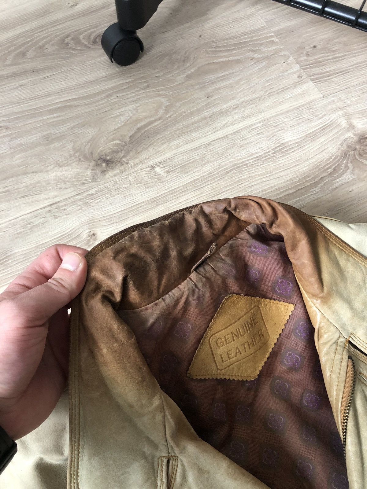 Vintage Vintage 90s Redskins Style Leather Jacket Size US L / EU 52-54 / 3 - 7 Thumbnail