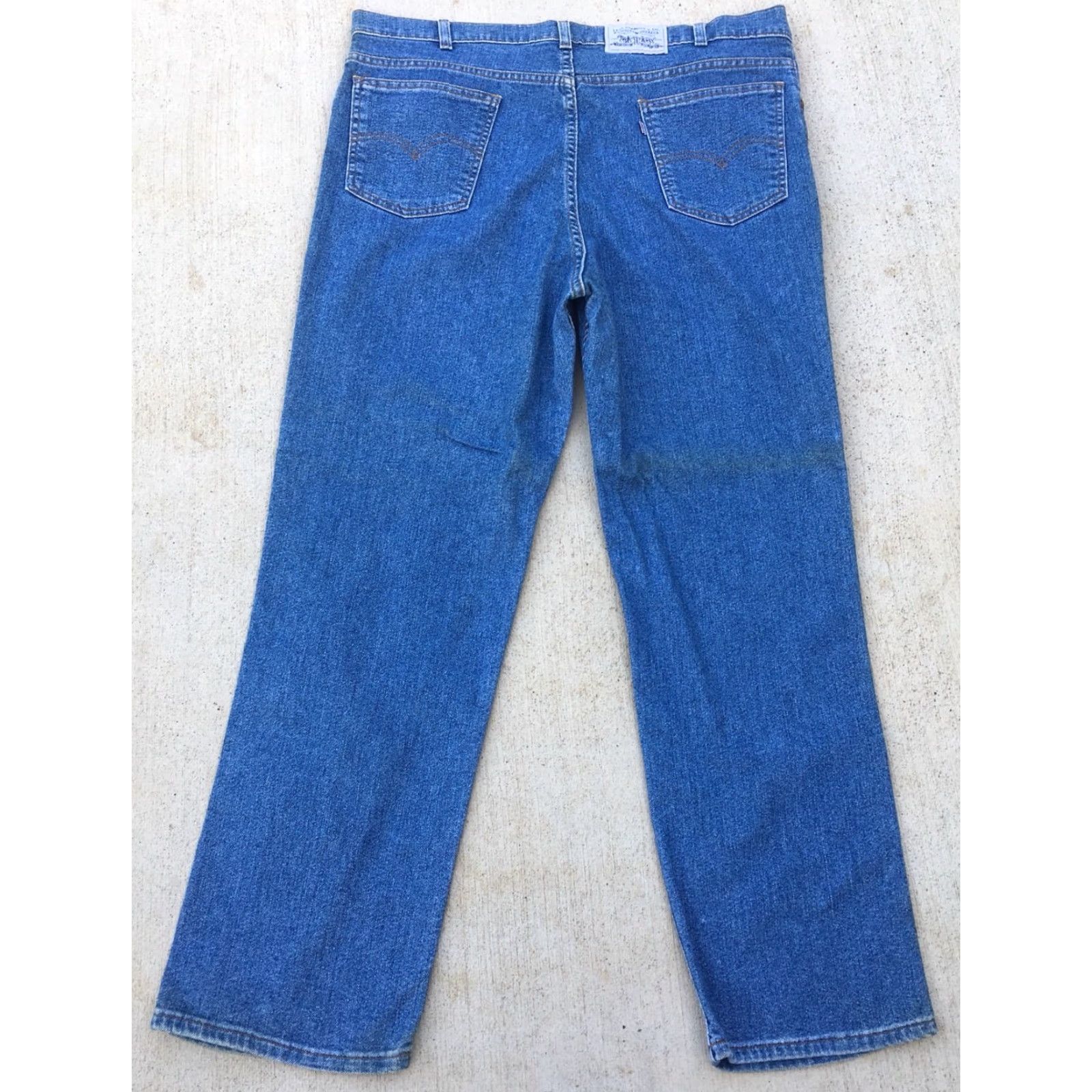Vintage VINTAGE Levi’s Jeans Relaxed Fit Made In USA Size W40 L30 Blue Denim Casual Mens Size US 40 / EU 56 - 5 Thumbnail