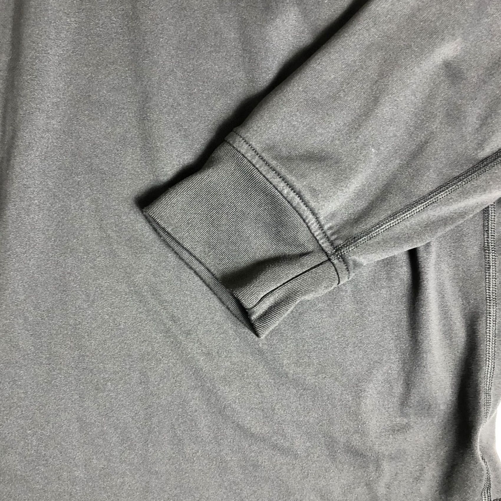 Under Armour Under Armour Long Sleeve Top JZ85 Gray L Regular Men Quarter Zip All Seasons Sports Activewear Size US L / EU 52-54 / 3 - 4 Thumbnail
