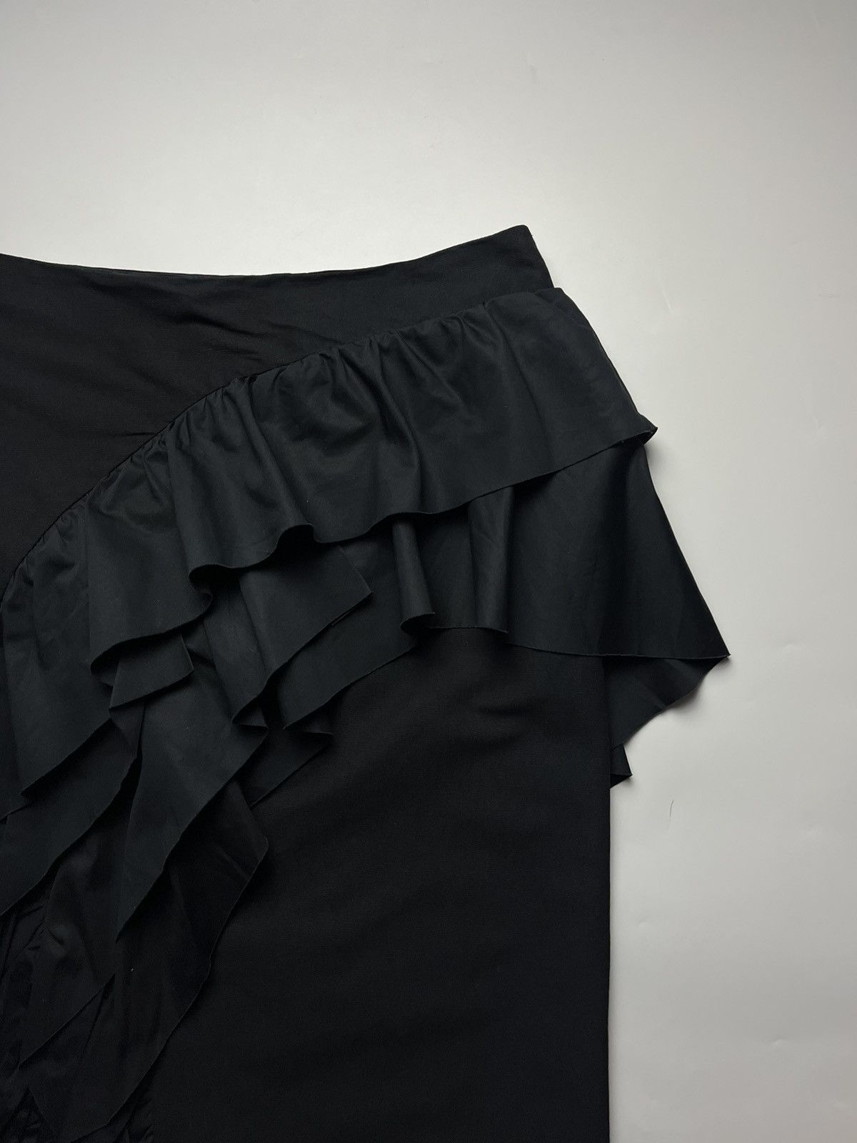 Dries Van Noten Dries Van Noten Asymmetric Ruffle Midi Skirt Size 27" / US 4 / IT 40 - 2 Thumbnail