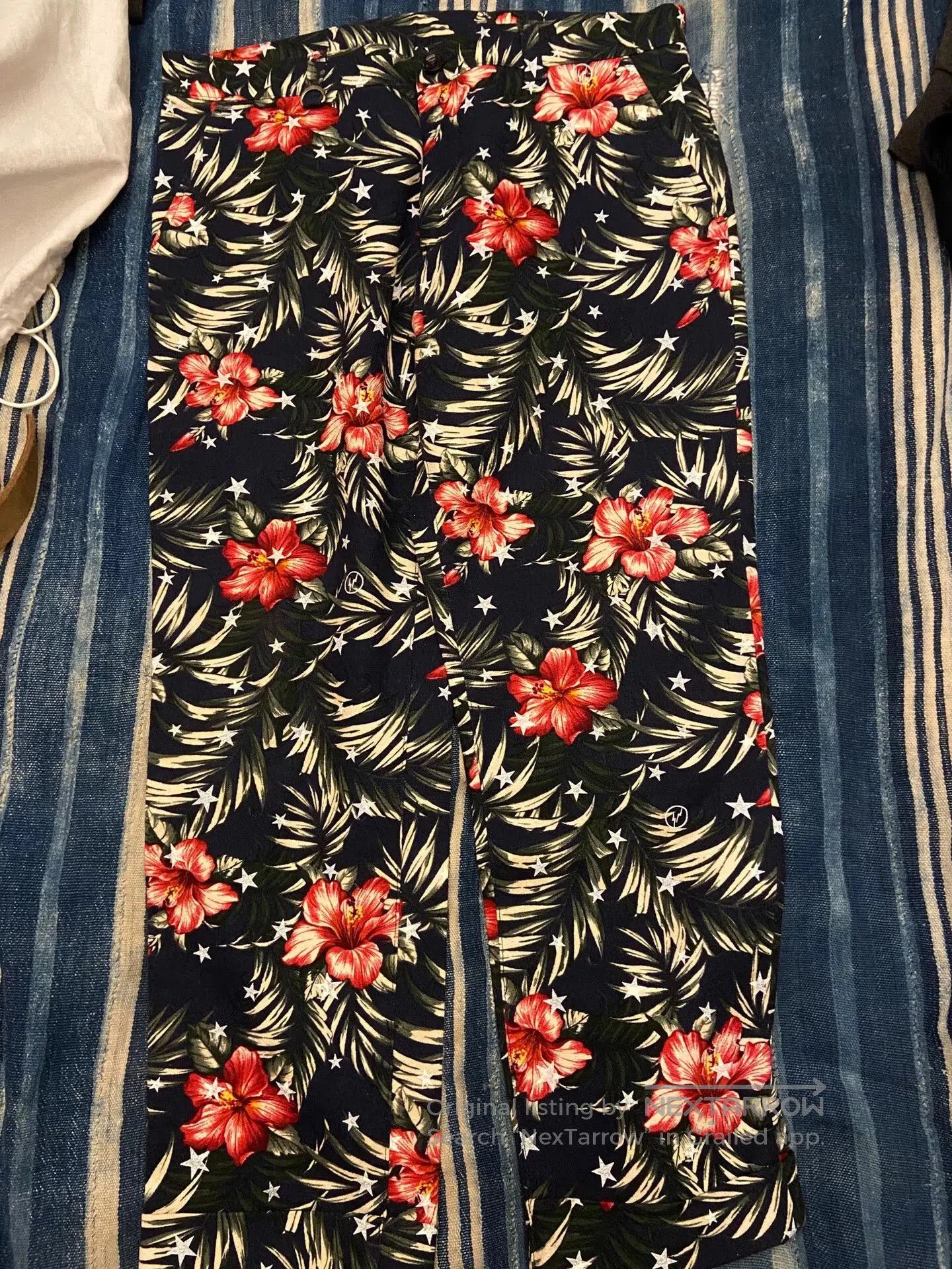 Sophnet. floral print trousers by ue sophnet. Size US 44 / EU 60 - 2 Thumbnail